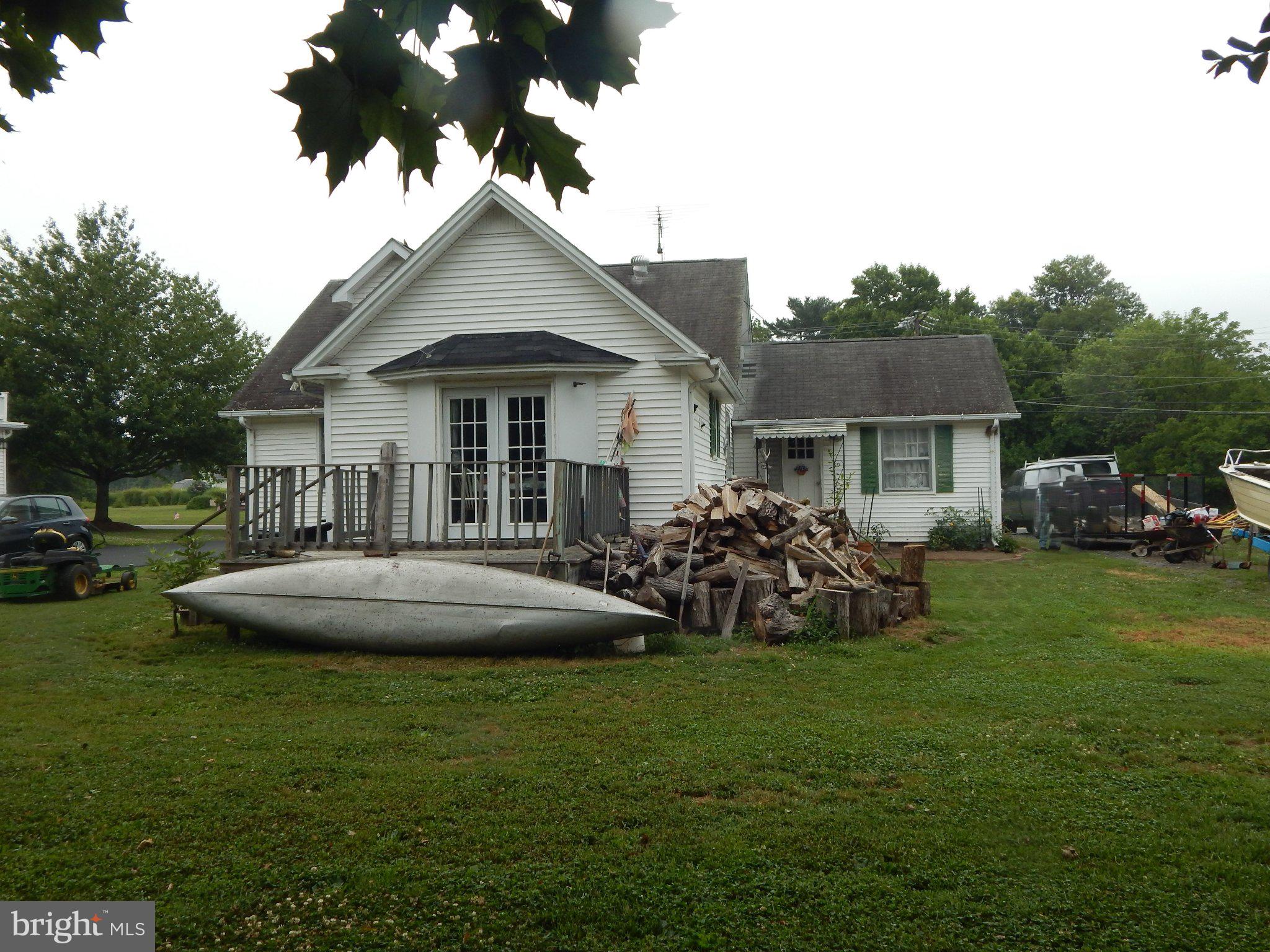 5548 S MAIN STREET