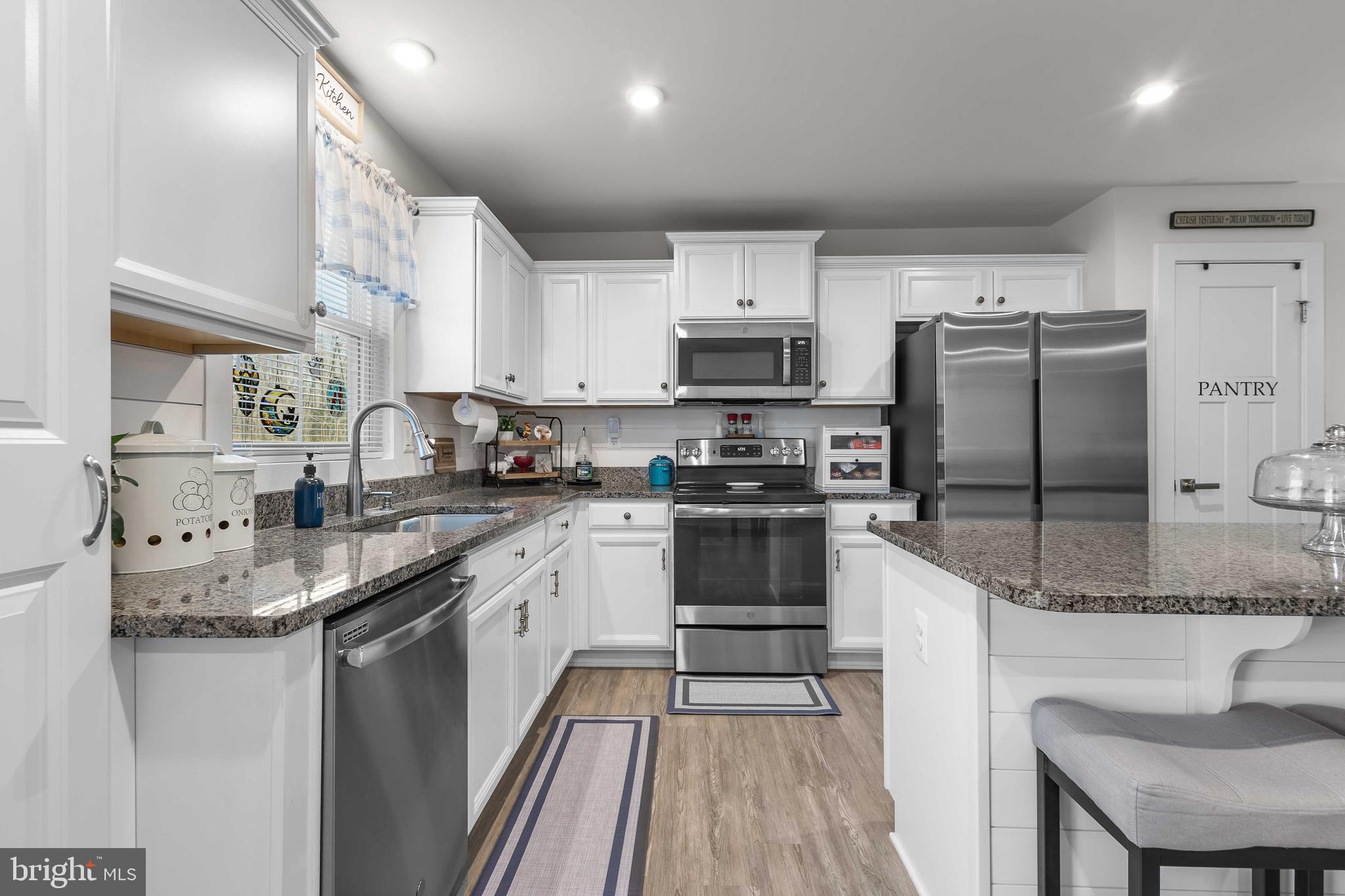 HOPYARD FARMS - Residential