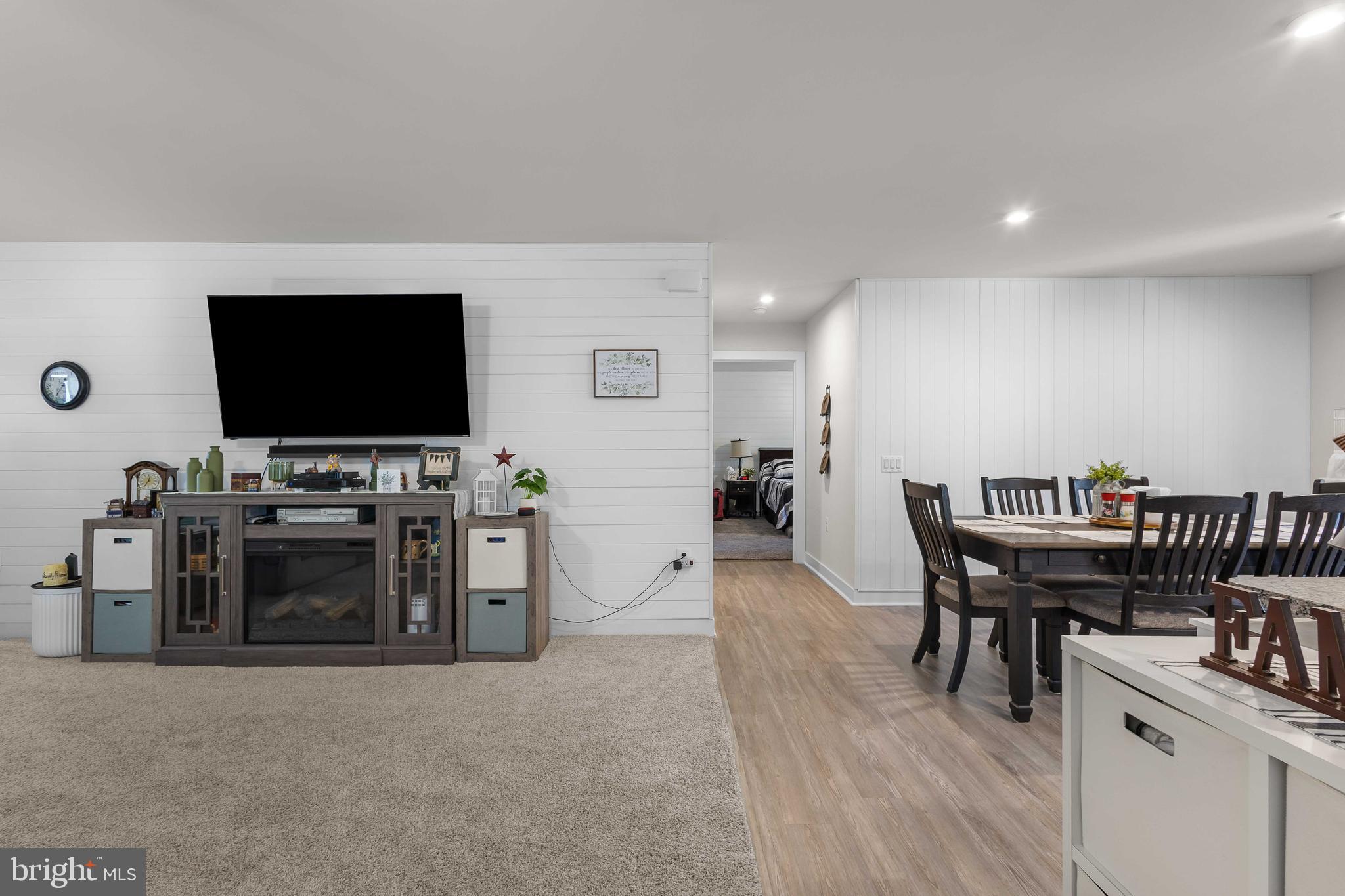 HOPYARD FARMS - Residential