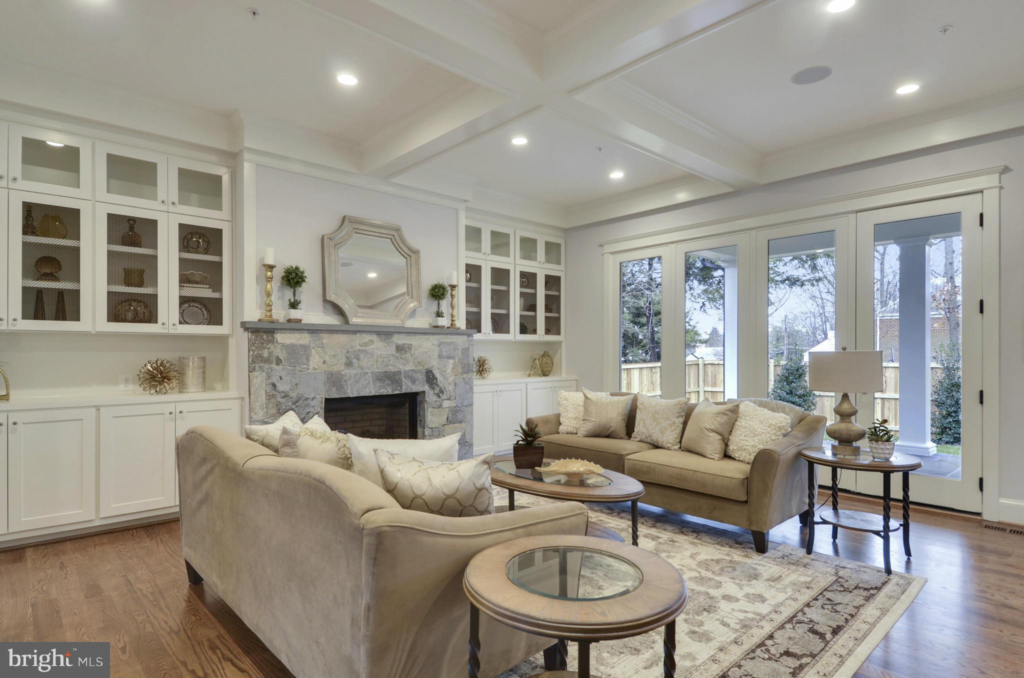 COLUMBIA FOREST - Residential