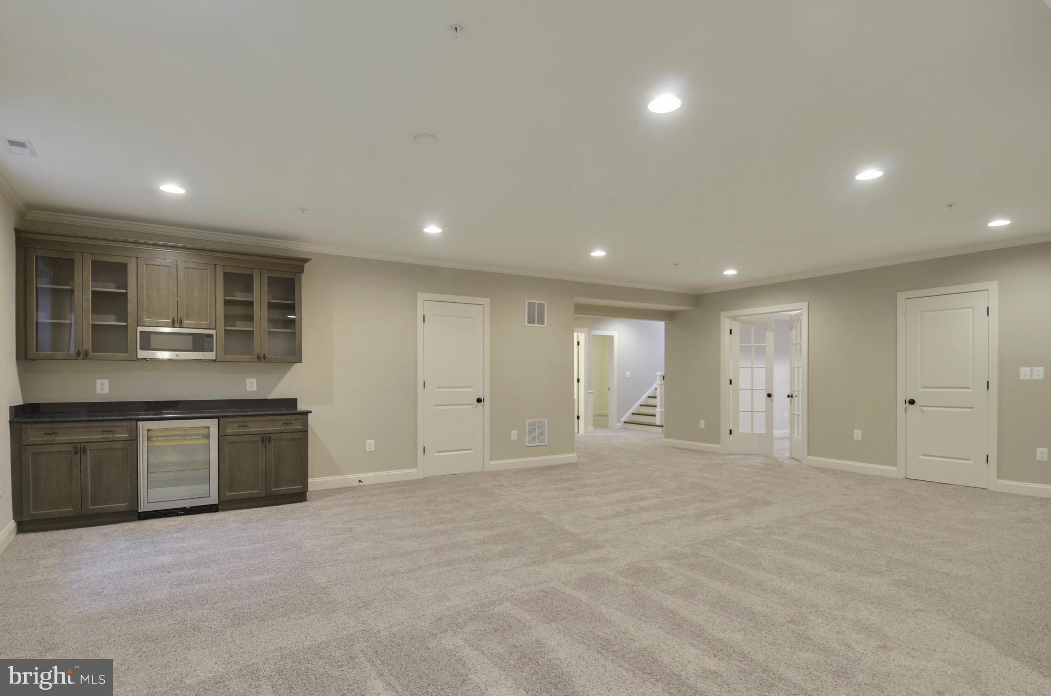 COLUMBIA FOREST - Residential