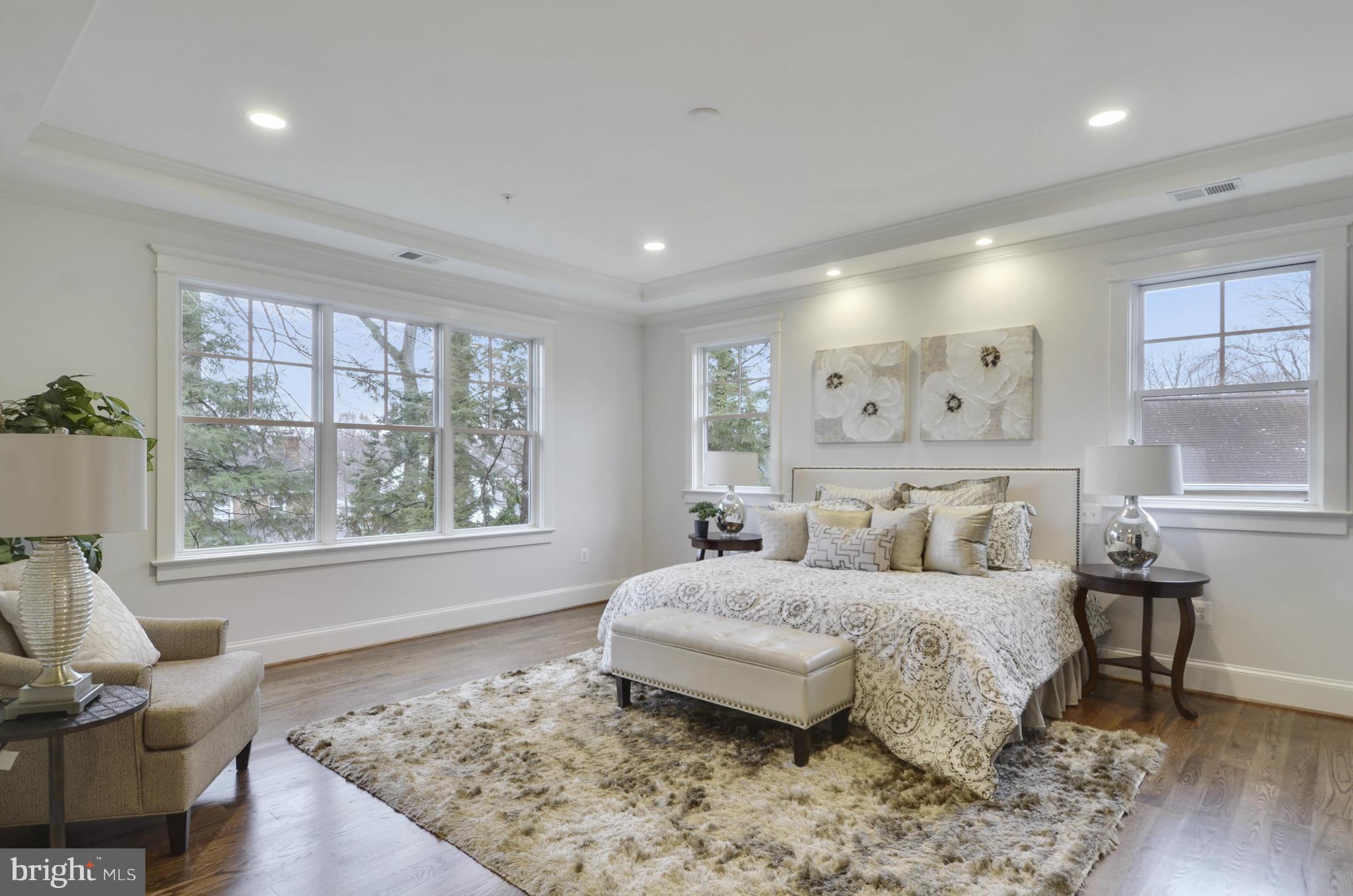 COLUMBIA FOREST - Residential