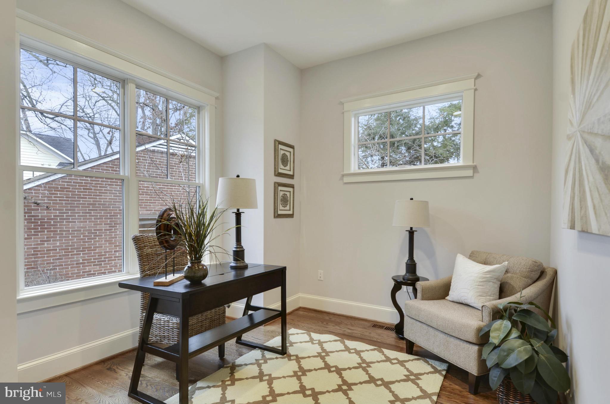 COLUMBIA FOREST - Residential