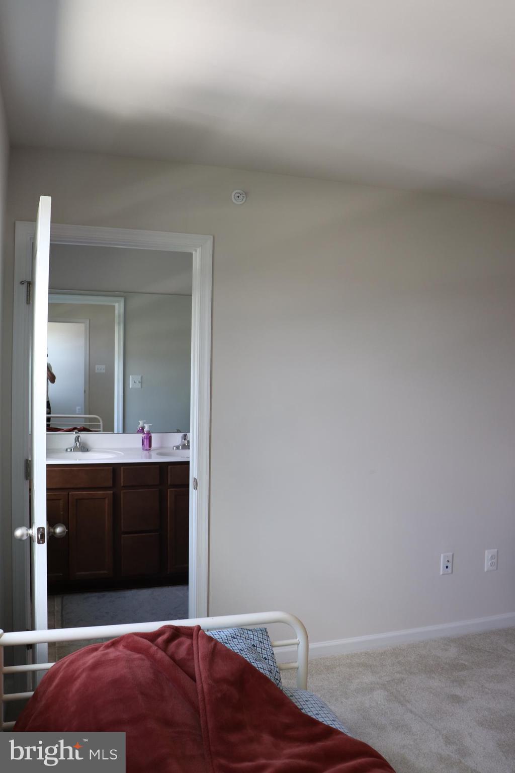 HERON POINT - Residential Lease