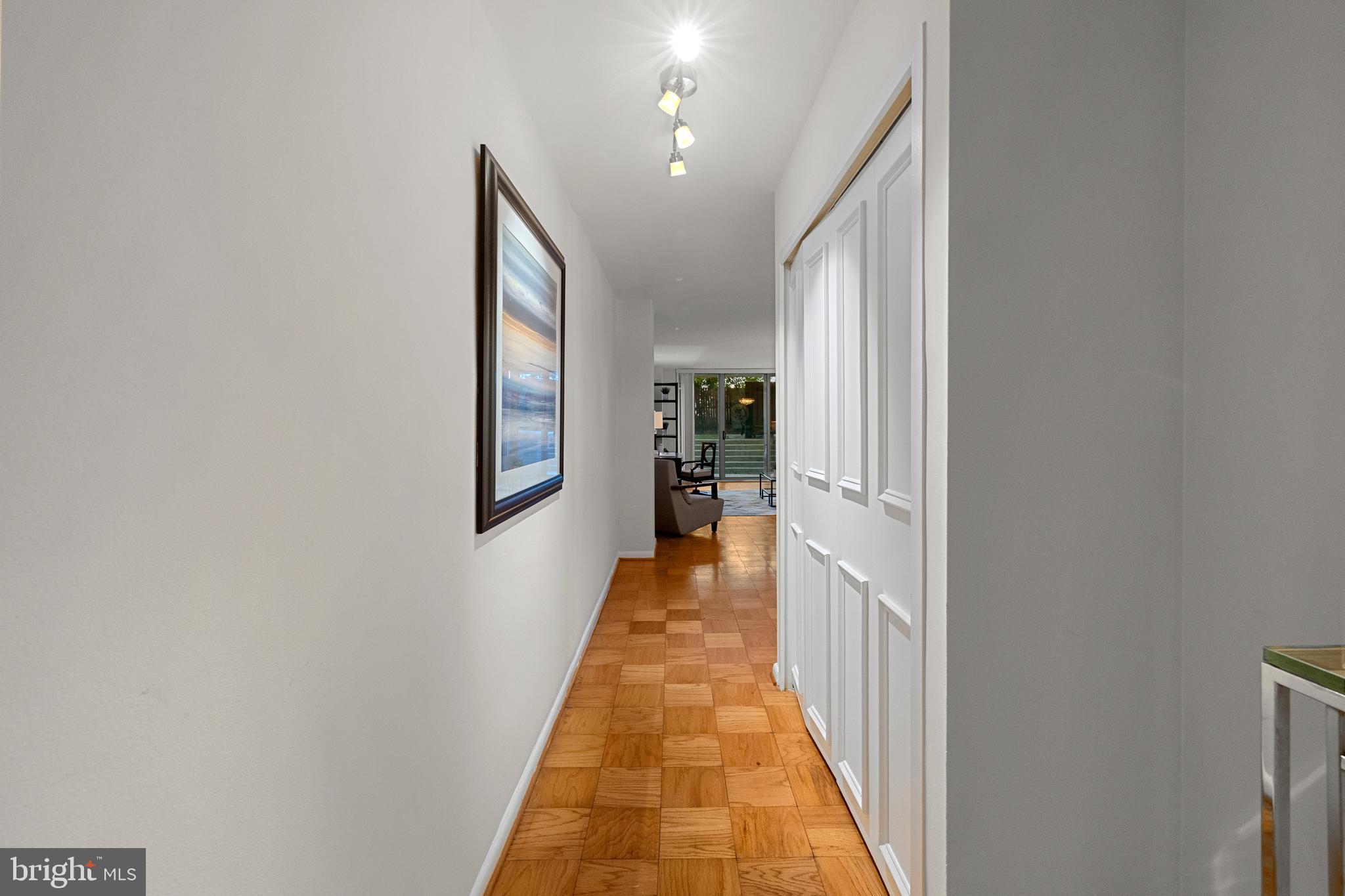 THE KENWOOD - Residential