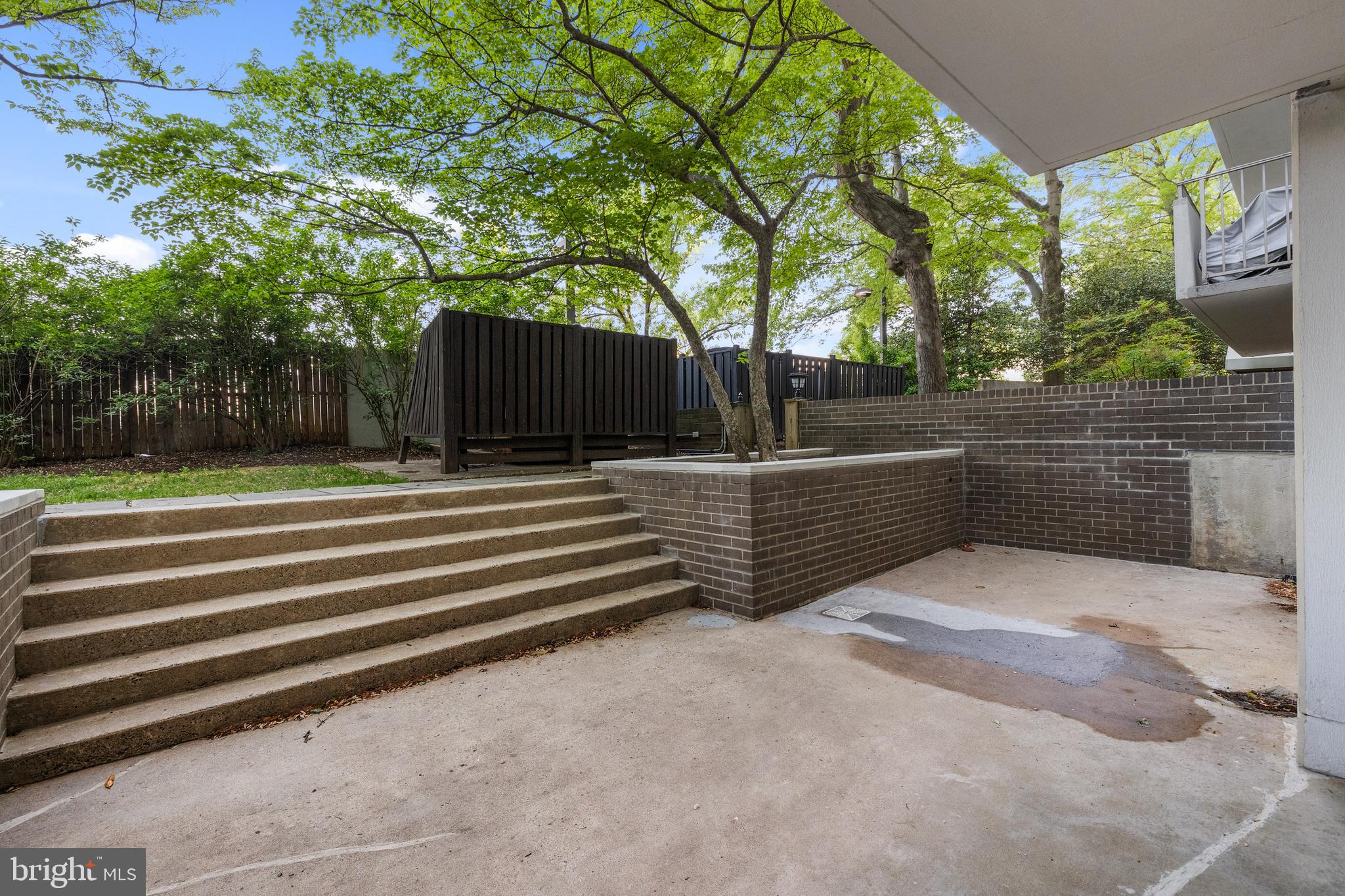 THE KENWOOD - Residential