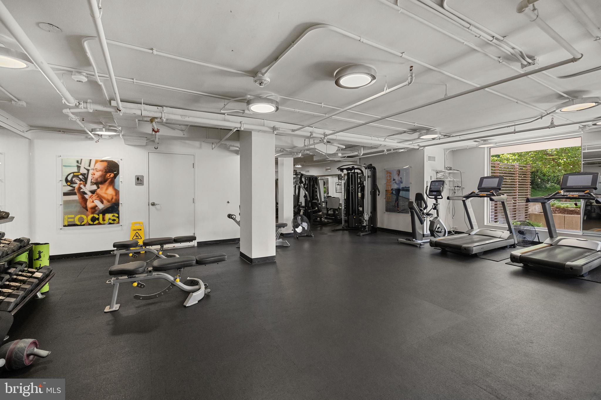 THE KENWOOD - Residential