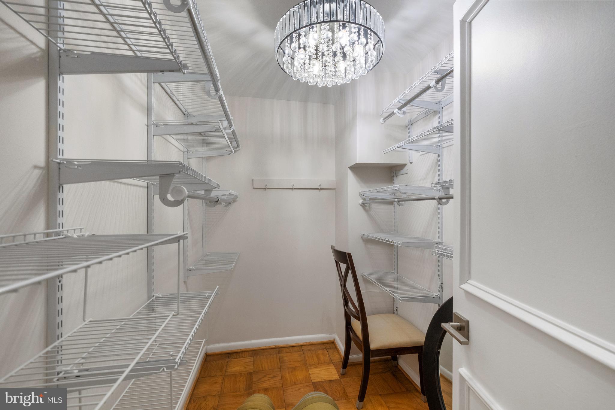 THE KENWOOD - Residential