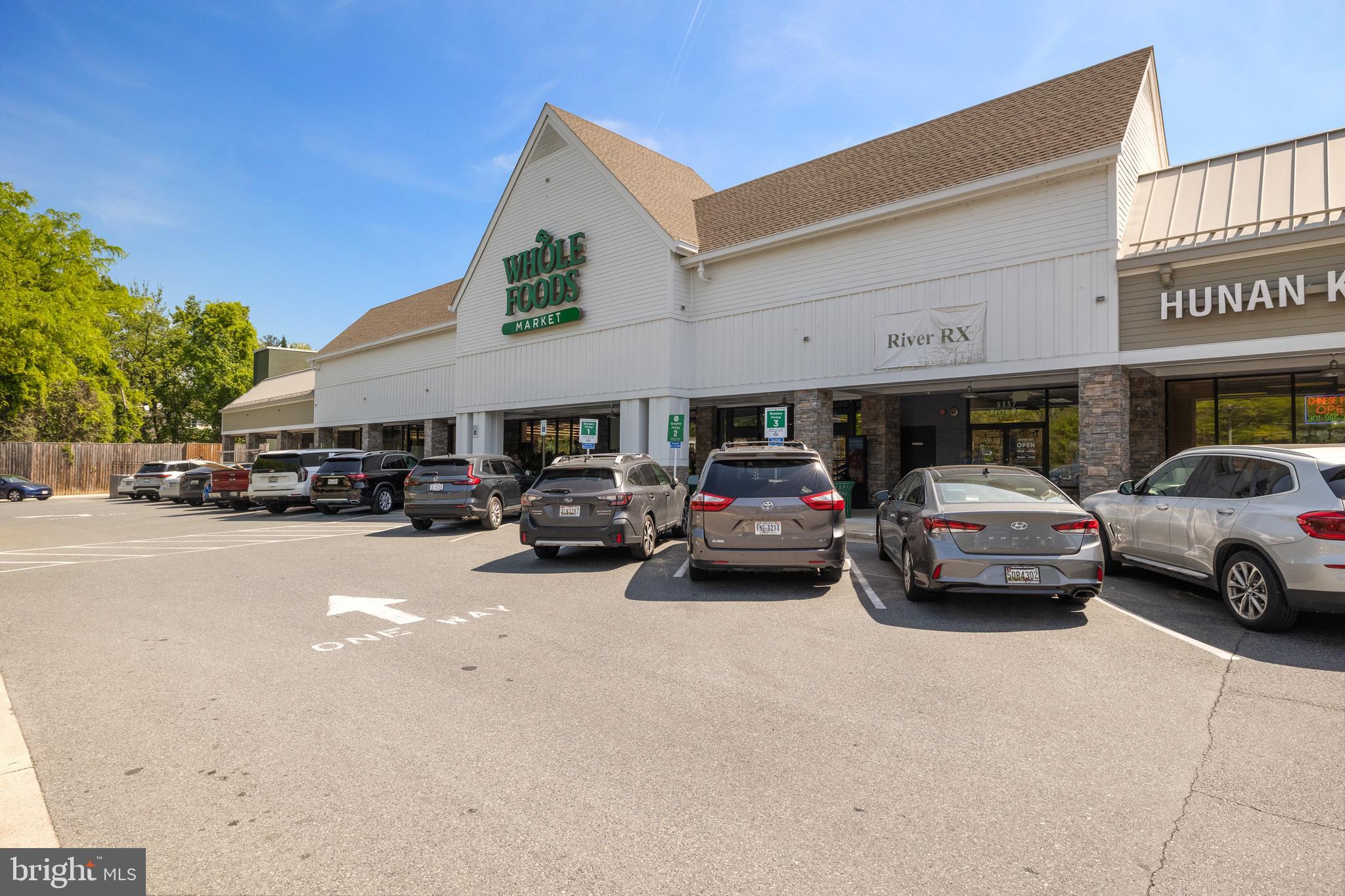 THE KENWOOD - Residential