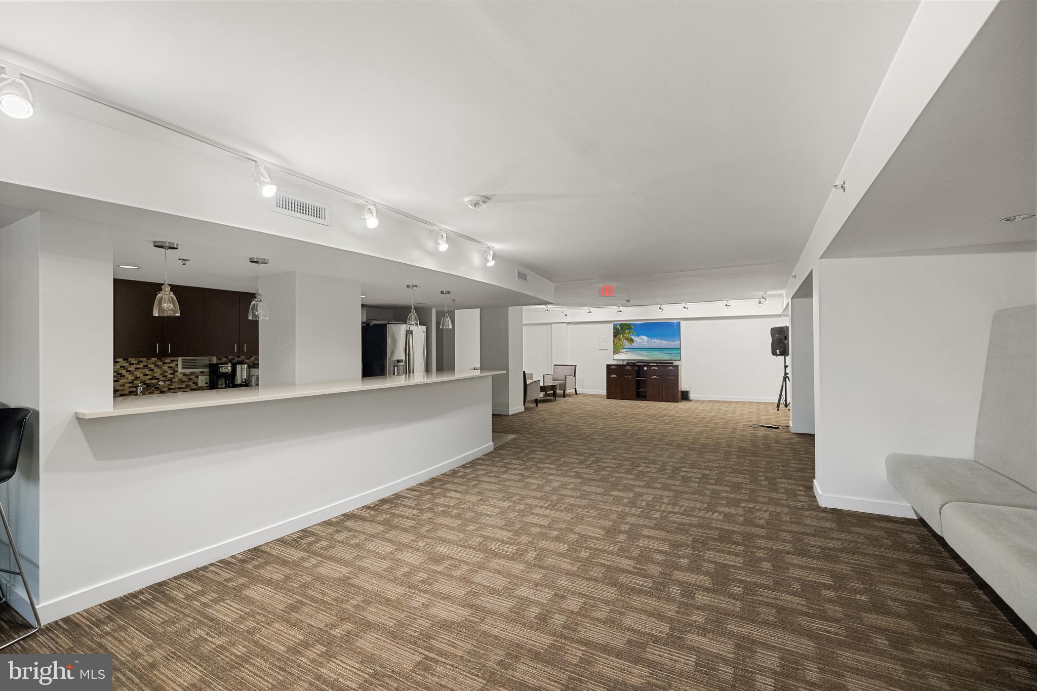 THE KENWOOD - Residential