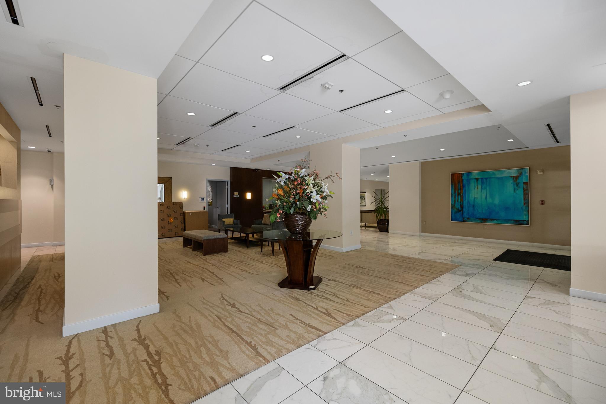 THE KENWOOD - Residential