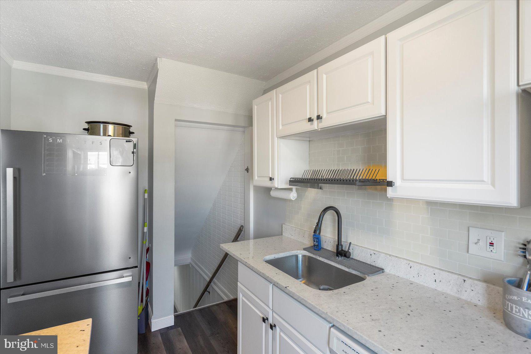 ARBOUR MANOR - Residential