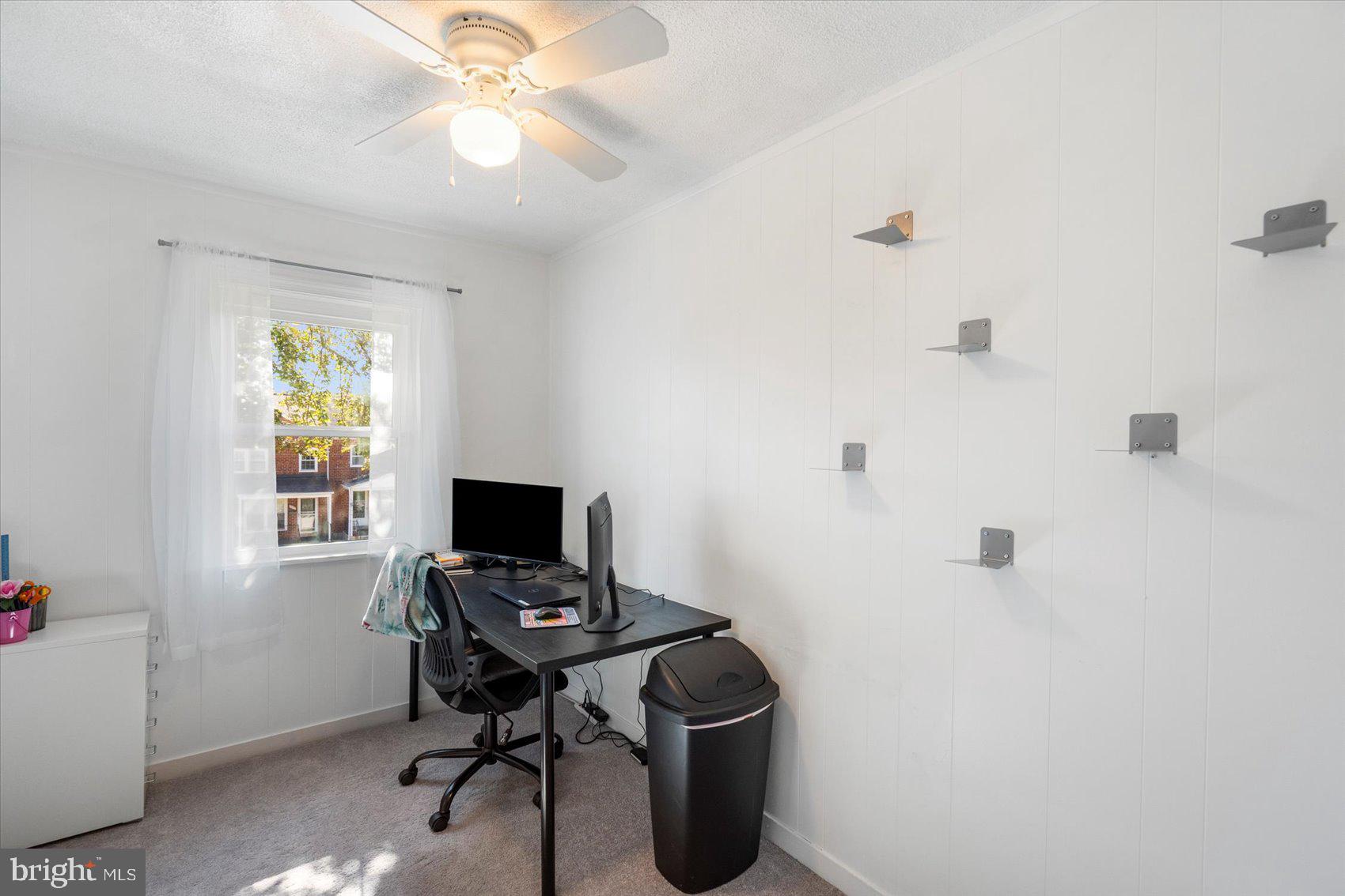 ARBOUR MANOR - Residential