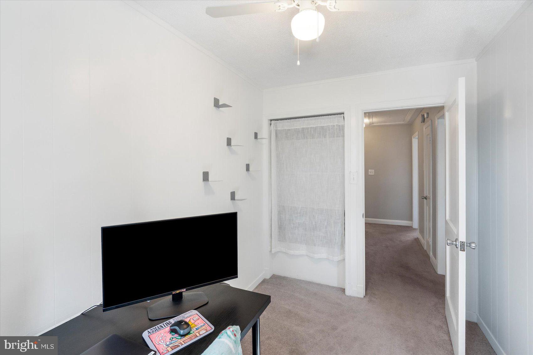 ARBOUR MANOR - Residential