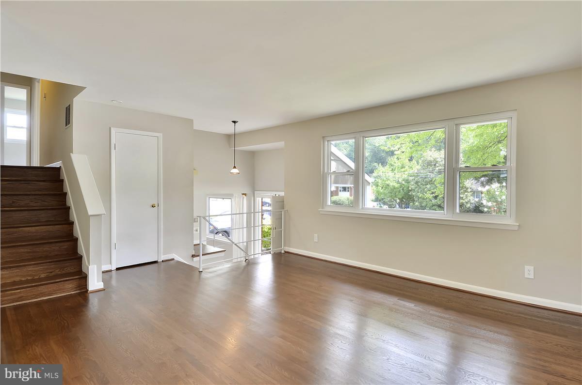 POTOMAC VALLEY - Residential