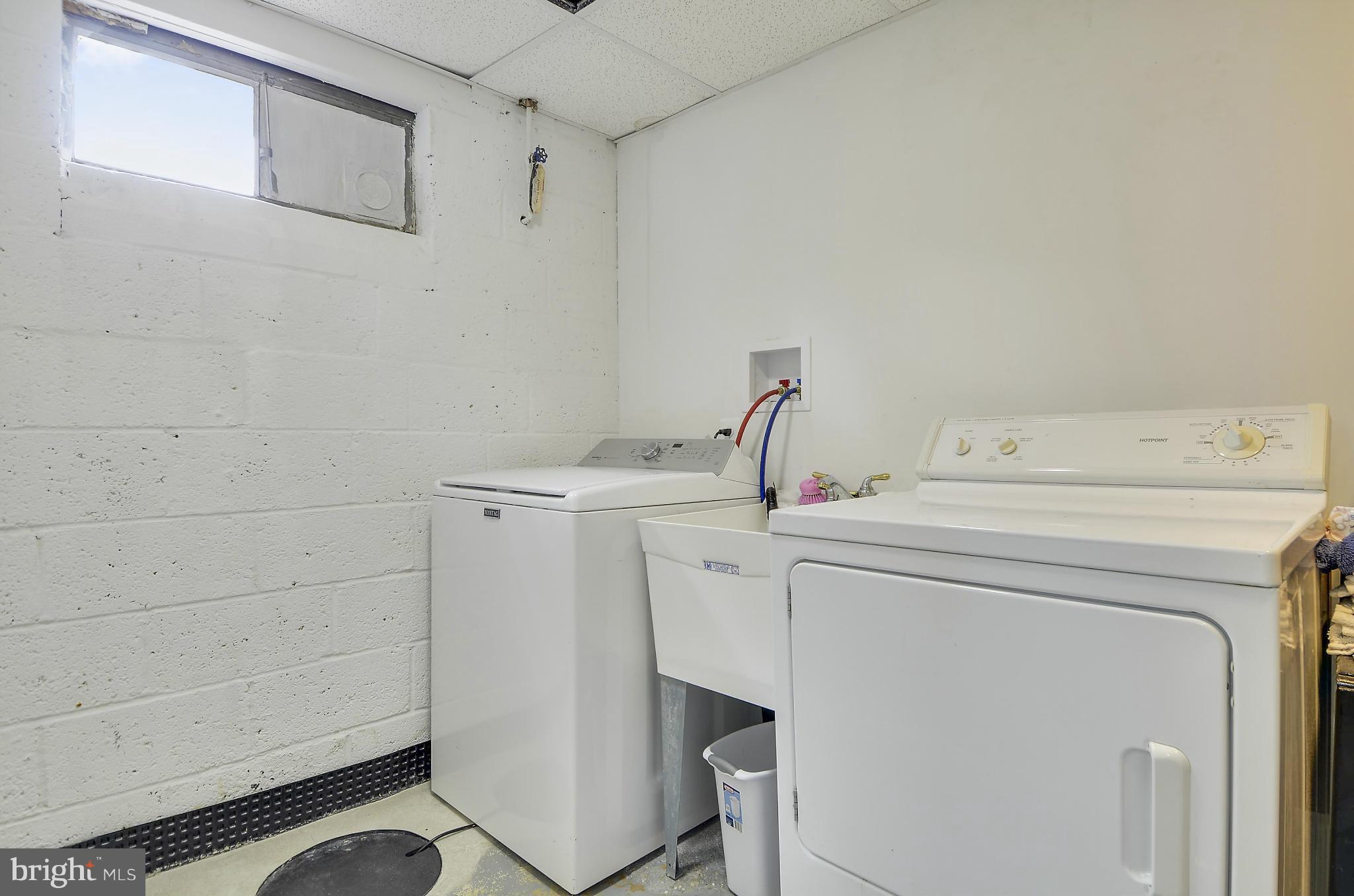 POTOMAC VALLEY - Residential