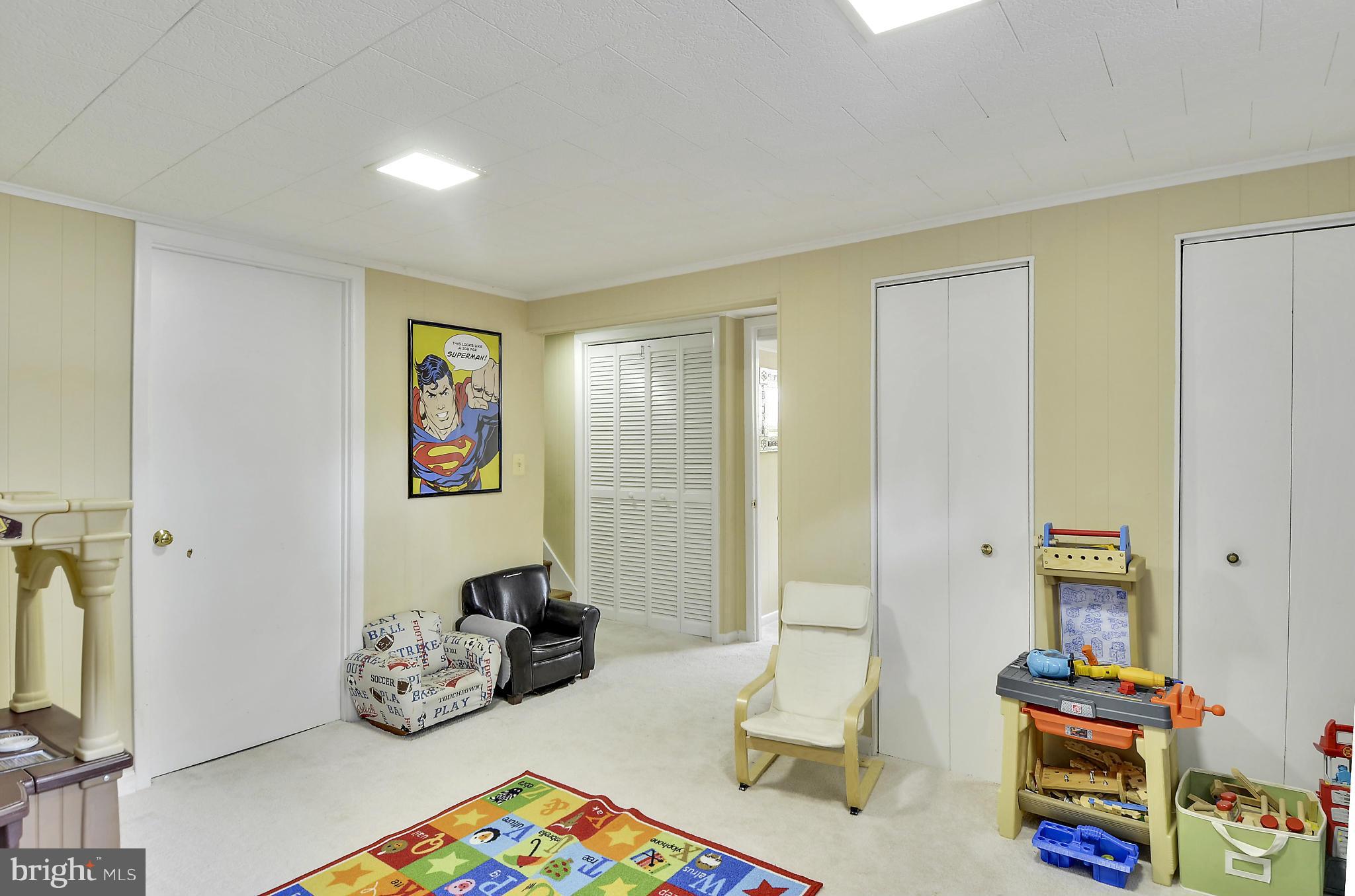 POTOMAC VALLEY - Residential