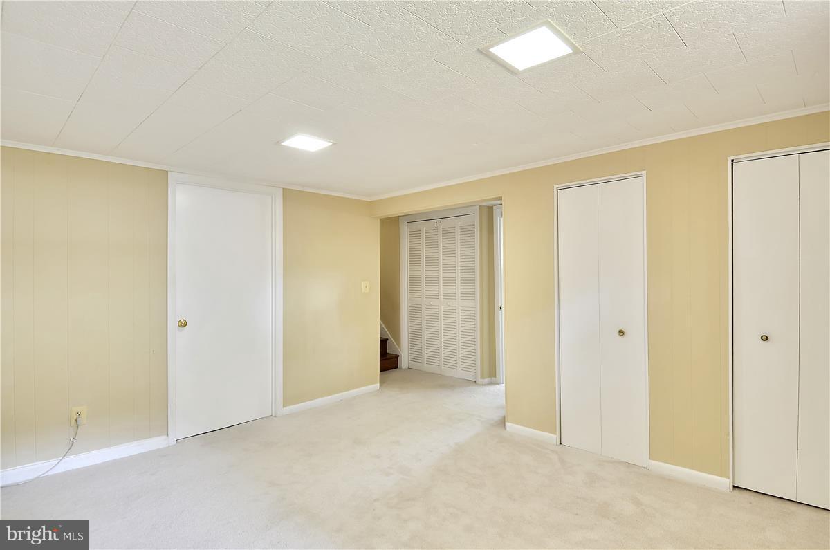 POTOMAC VALLEY - Residential