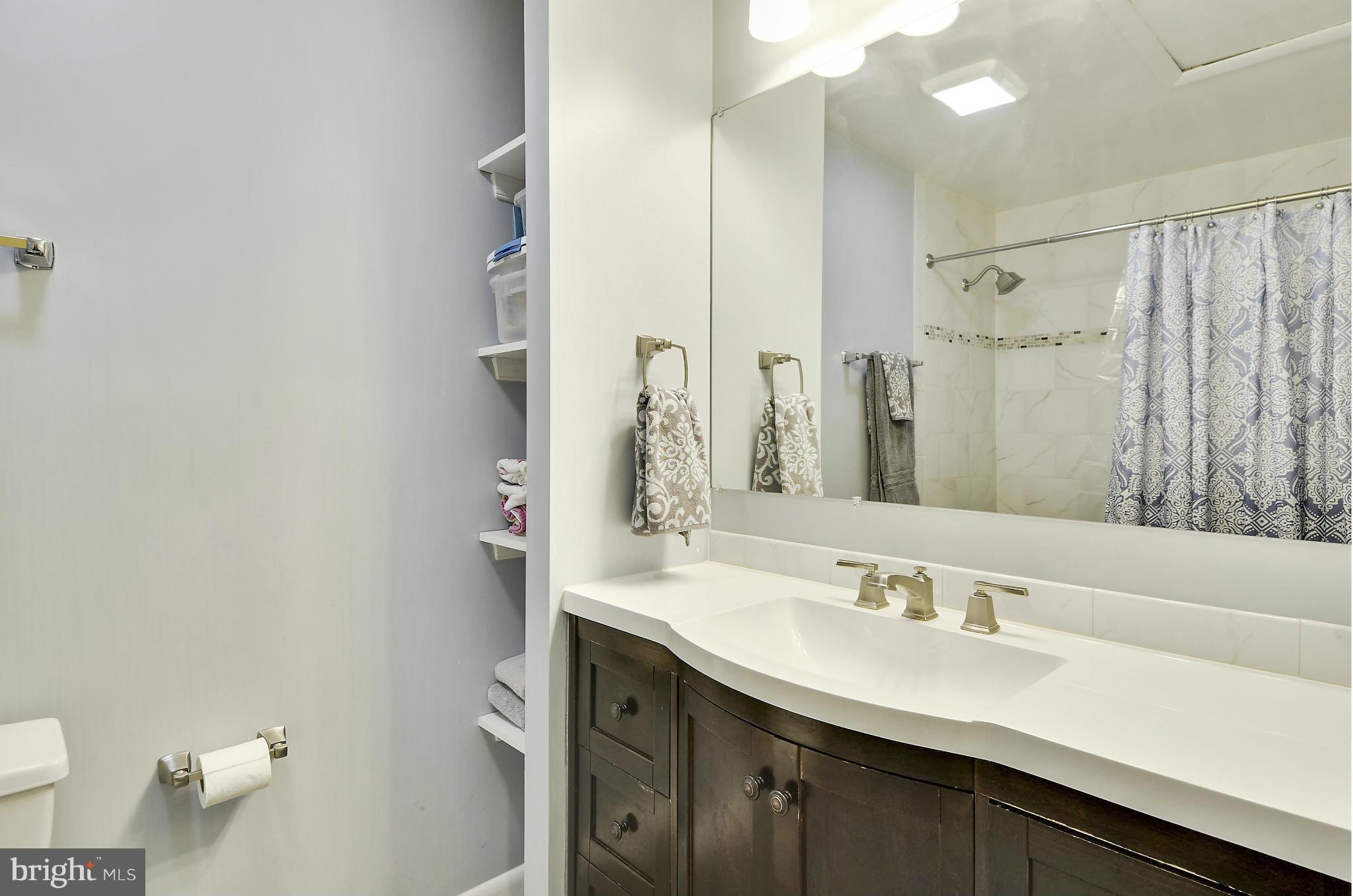 POTOMAC VALLEY - Residential