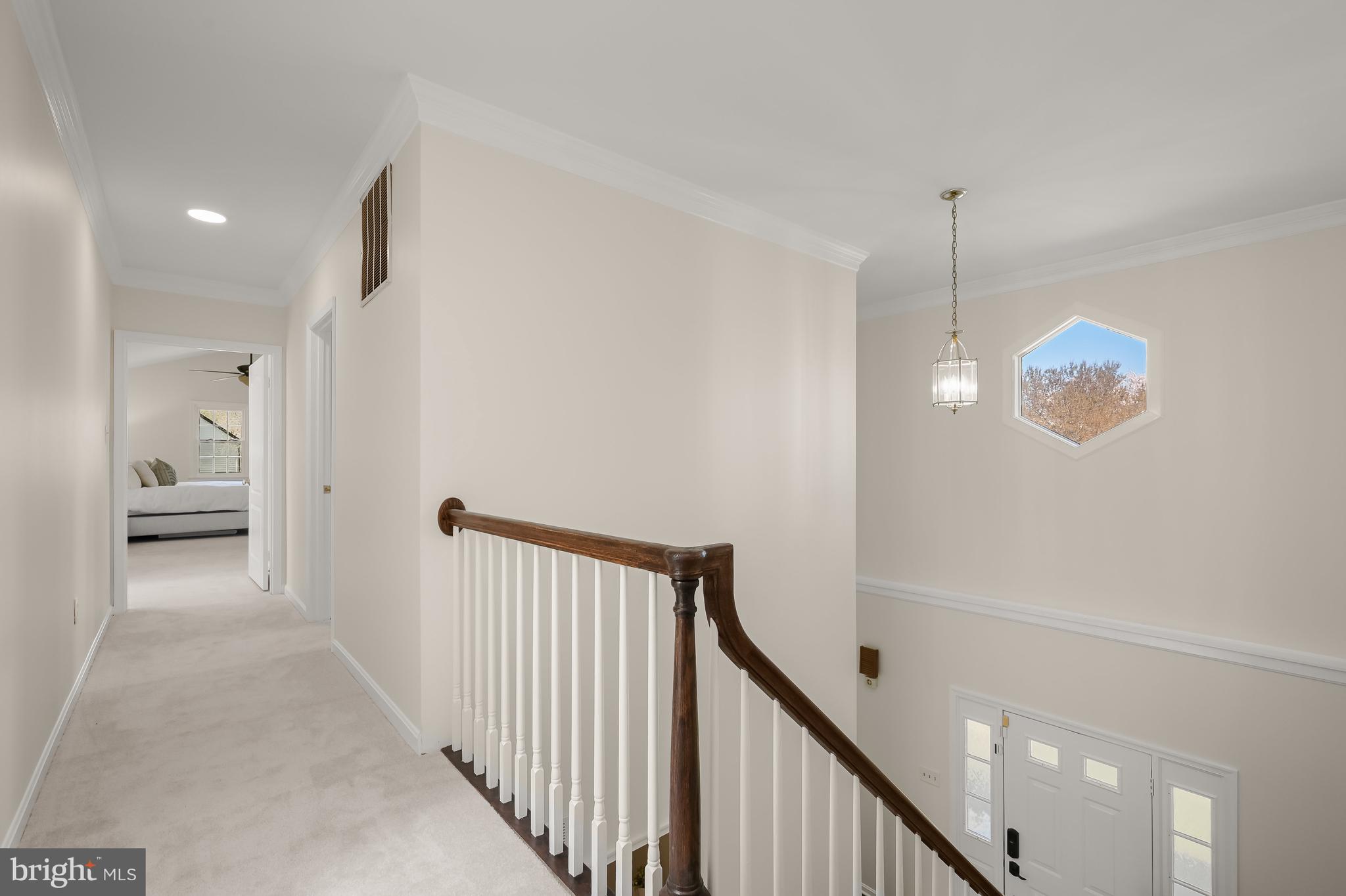 LAYTONSVILLE KNOLLS - Residential