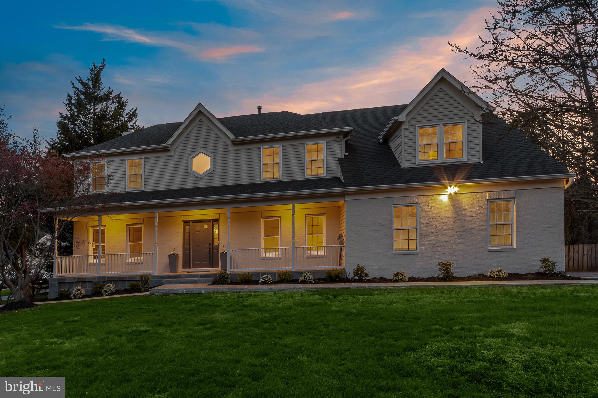 LAYTONSVILLE KNOLLS - Residential