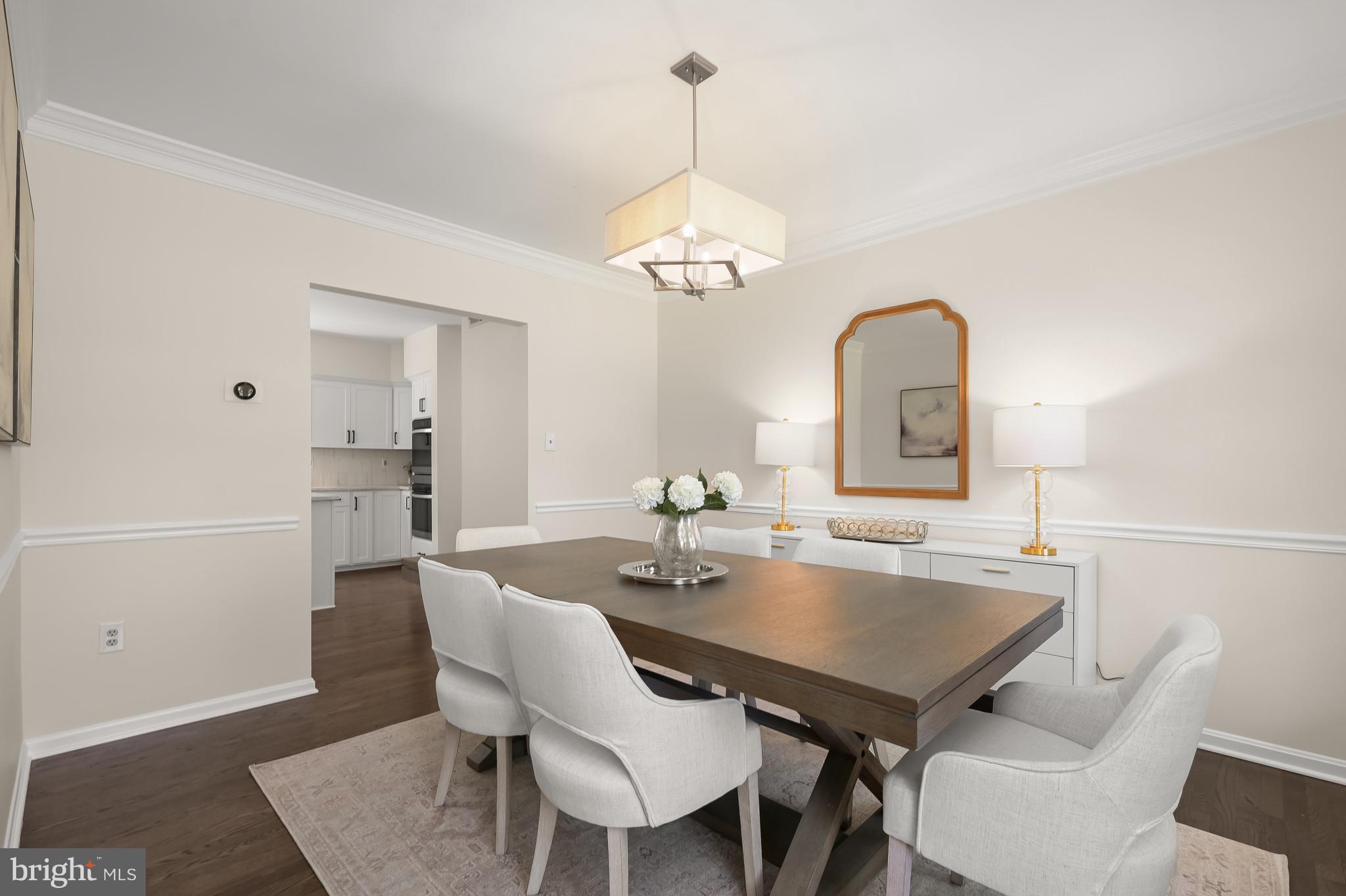 LAYTONSVILLE KNOLLS - Residential