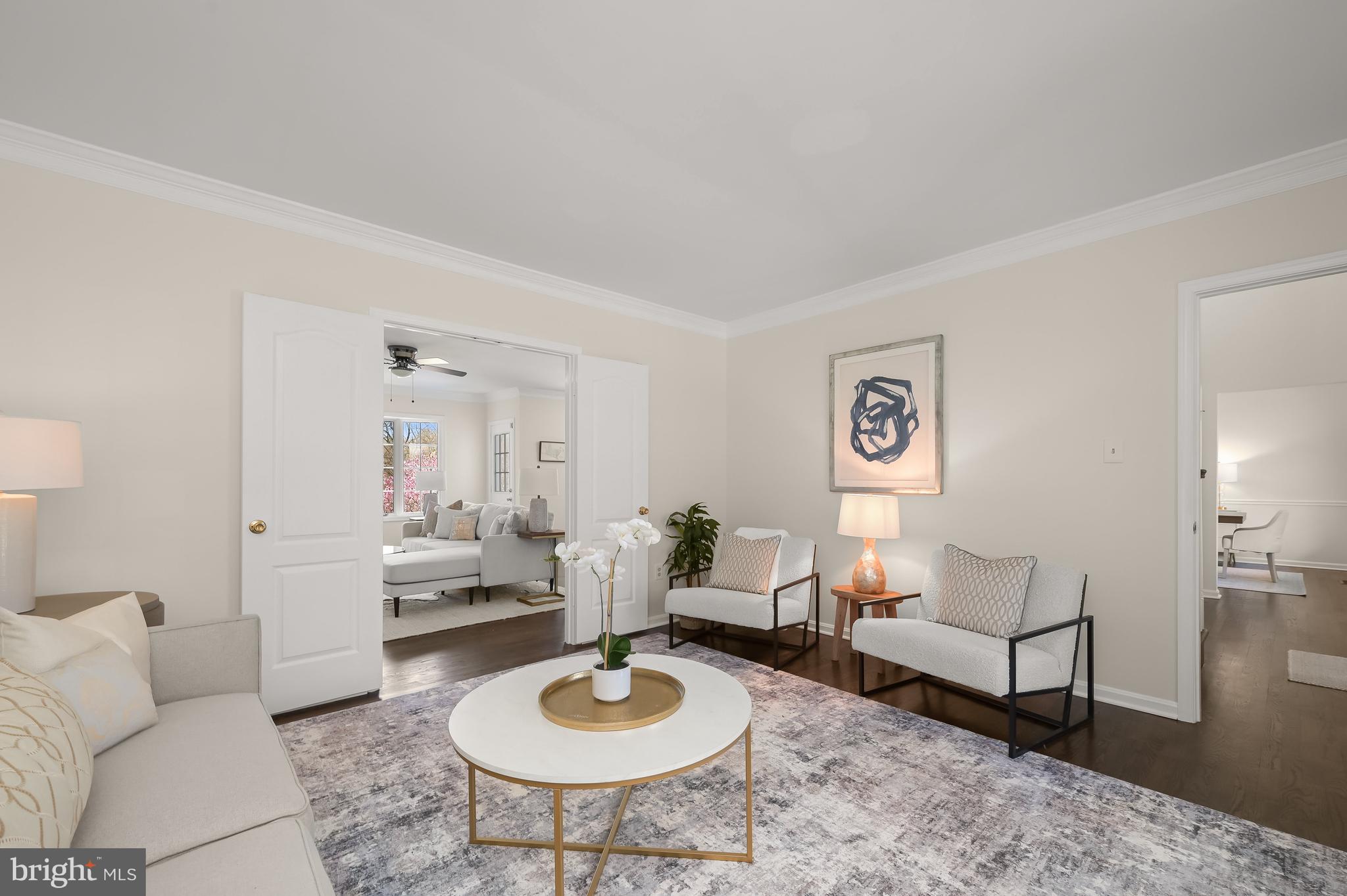 LAYTONSVILLE KNOLLS - Residential