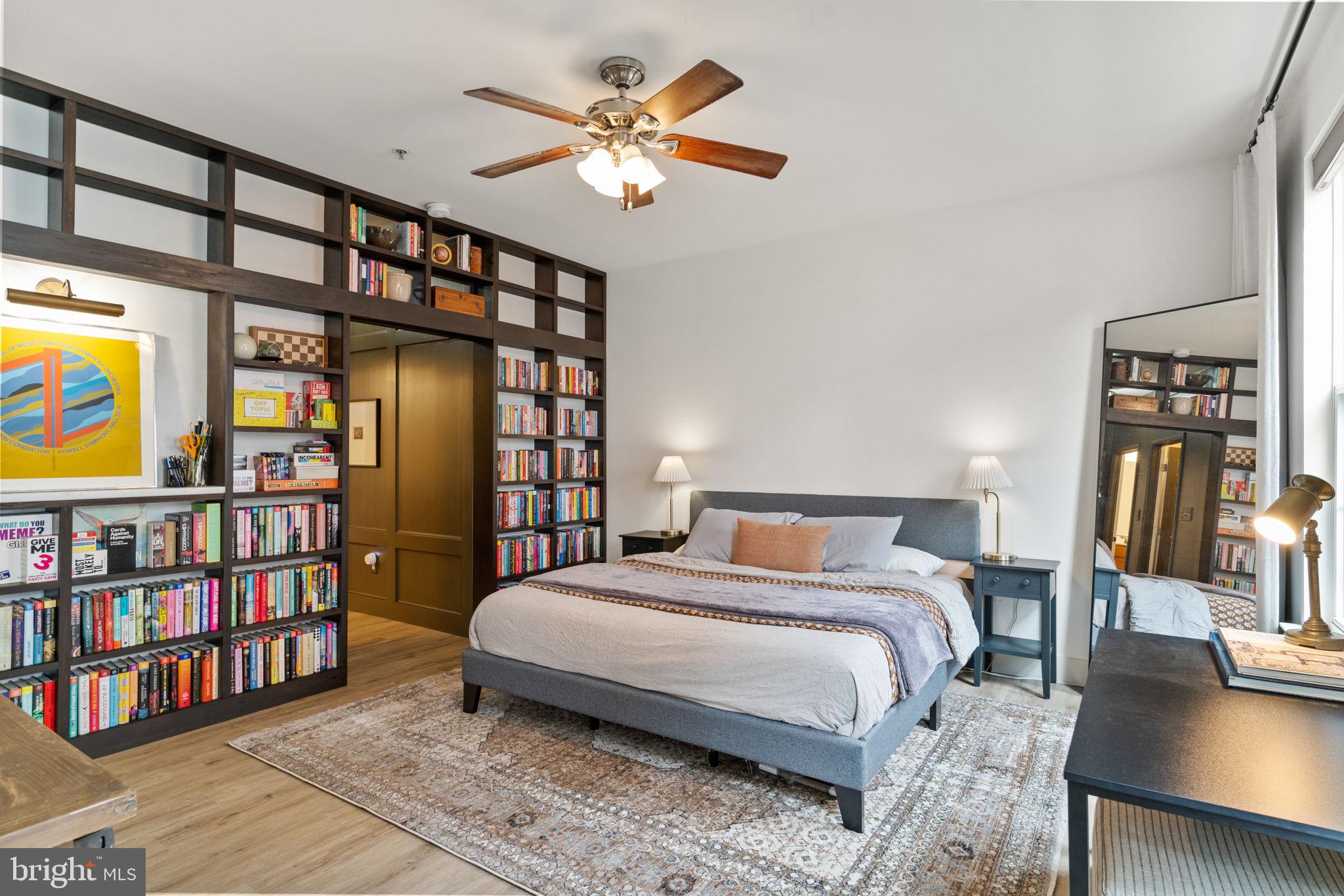 LEE'S COMMONS - Residential