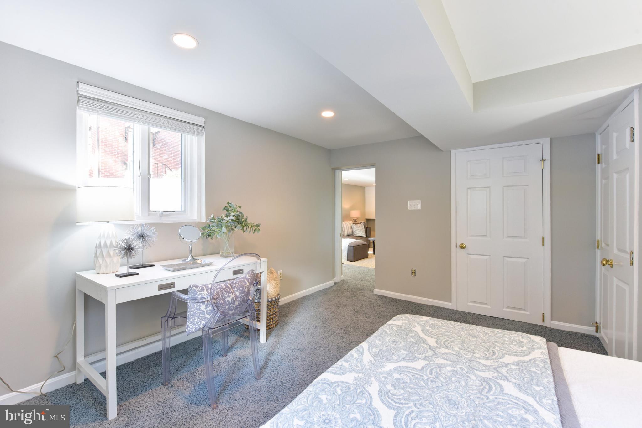 SEMINARY HEIGHTS - Residential