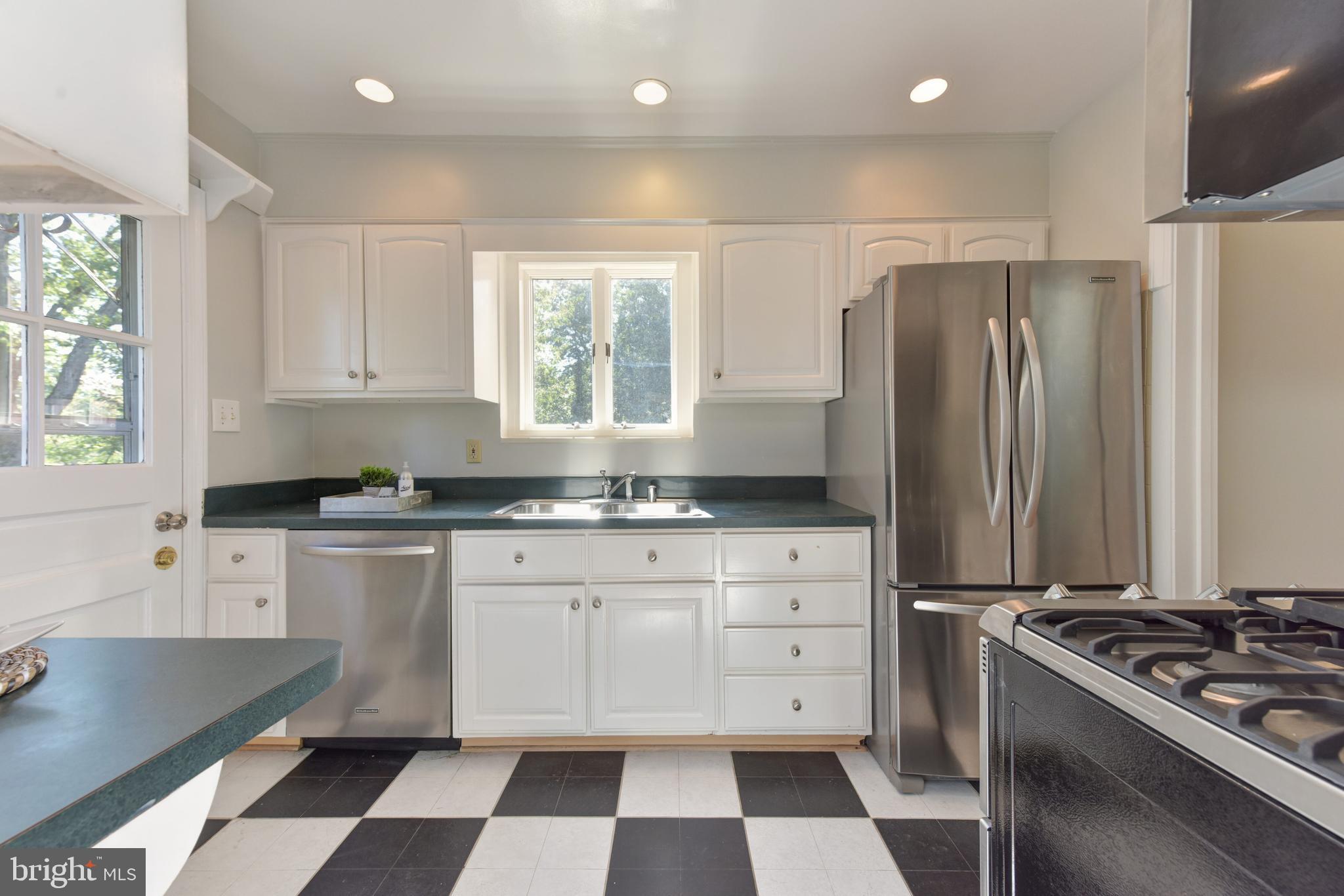 SEMINARY HEIGHTS - Residential