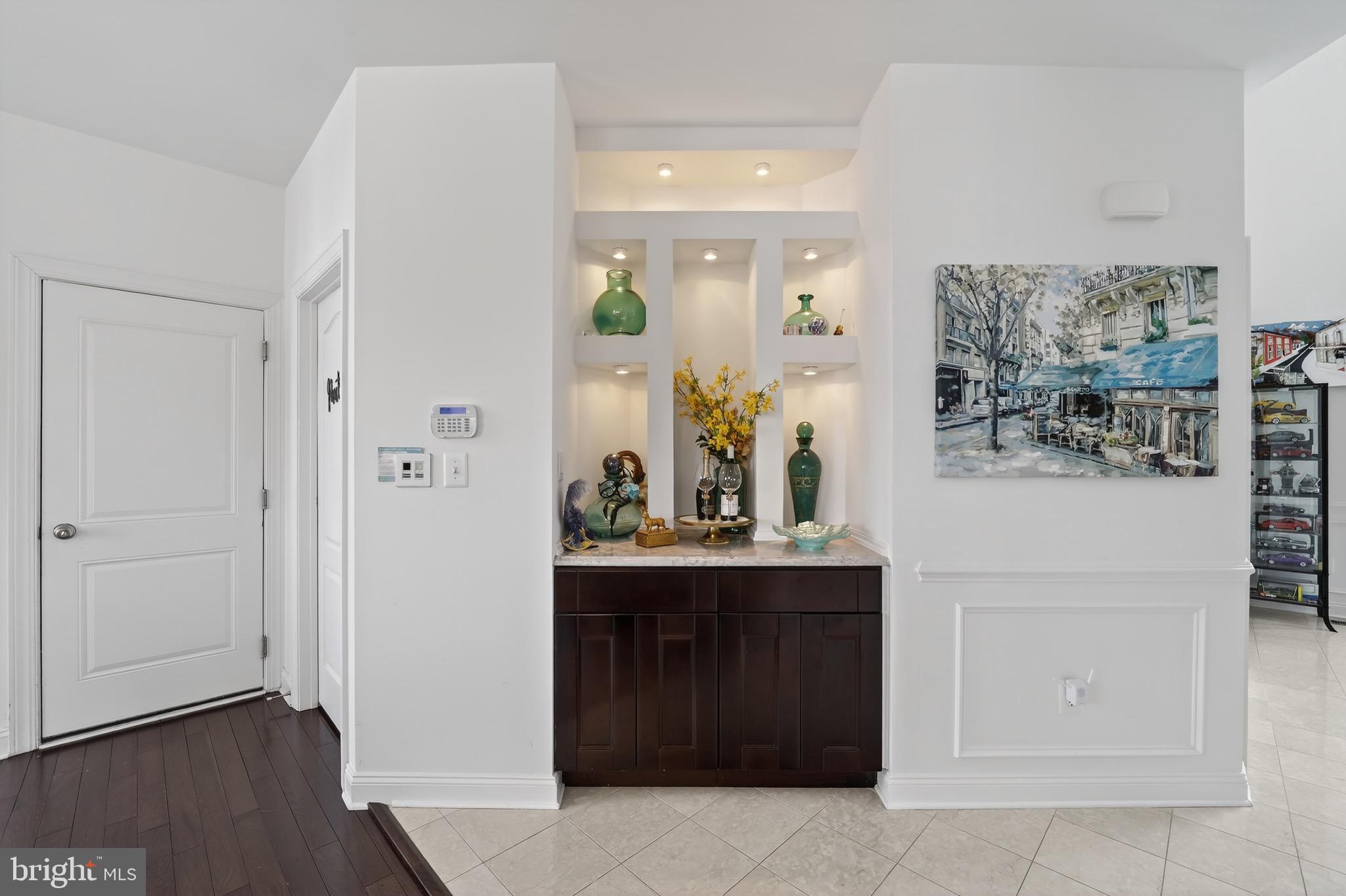 MARLBORO RIDGE HUNT - Residential