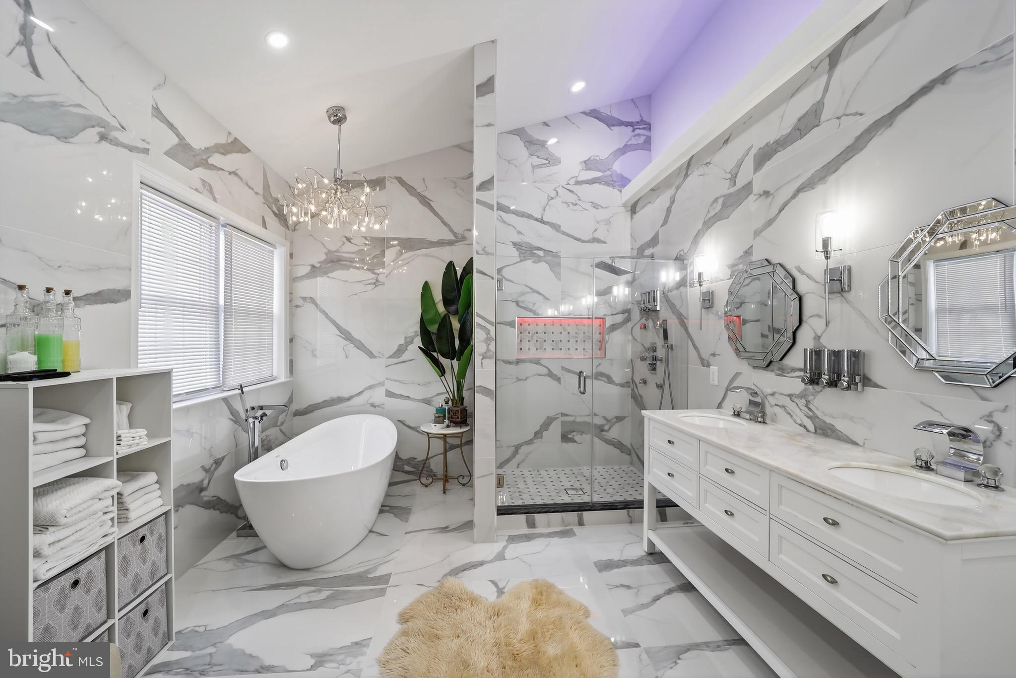 MARLBORO RIDGE HUNT - Residential