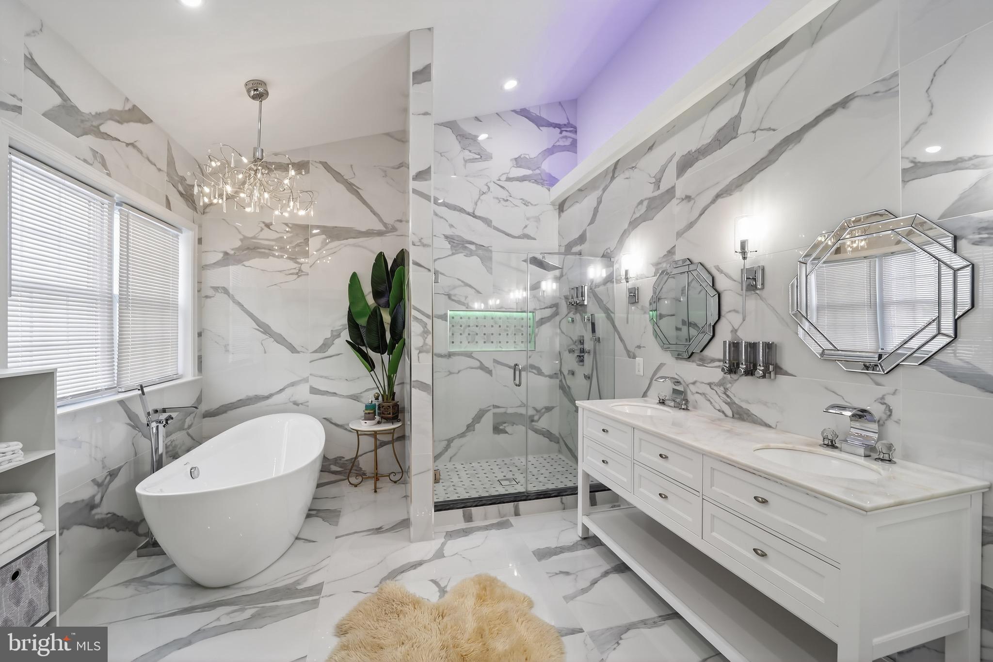 MARLBORO RIDGE HUNT - Residential