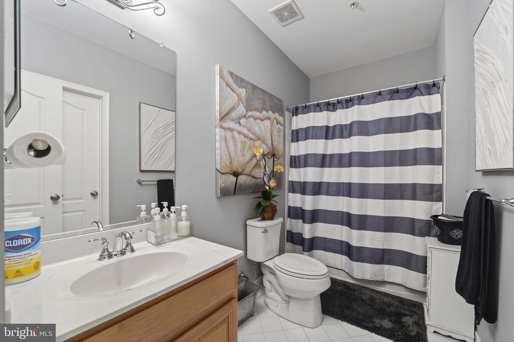 MARLBORO RIDGE HUNT - Residential