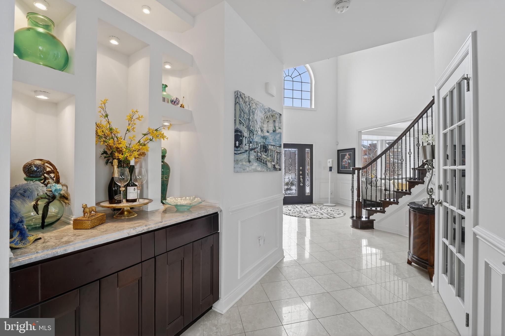 MARLBORO RIDGE HUNT - Residential