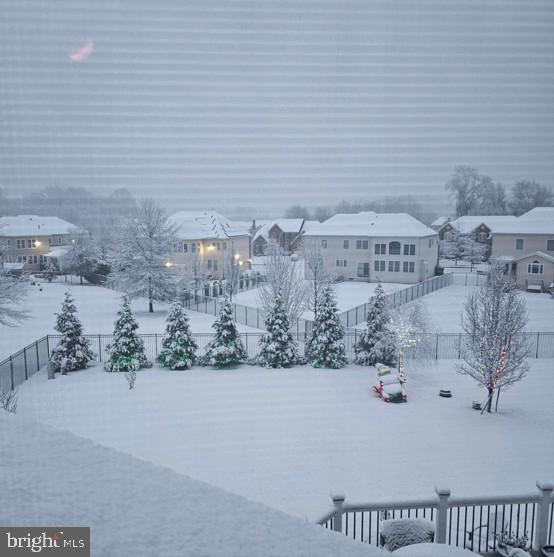 MARLBORO RIDGE HUNT - Residential