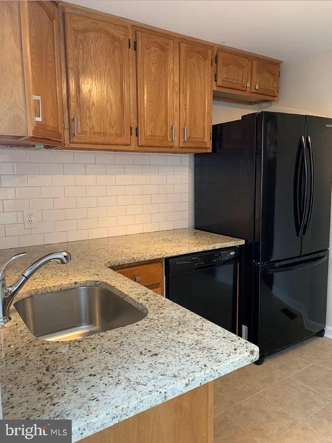 OLDE RICHMOND - Residential Lease