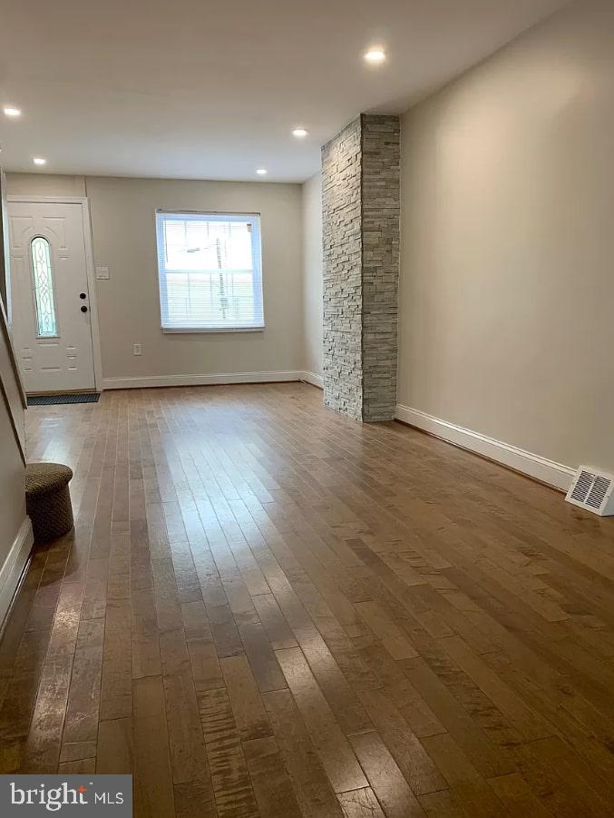 OLDE RICHMOND - Residential Lease