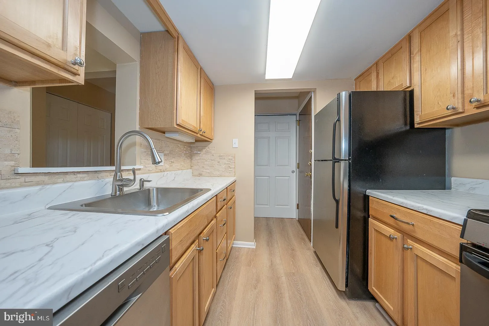 Wayne, Pennsylvania 19087, United States, 1 Bedroom Bedrooms, ,1 BathroomBathrooms,Residential,Pending,31034