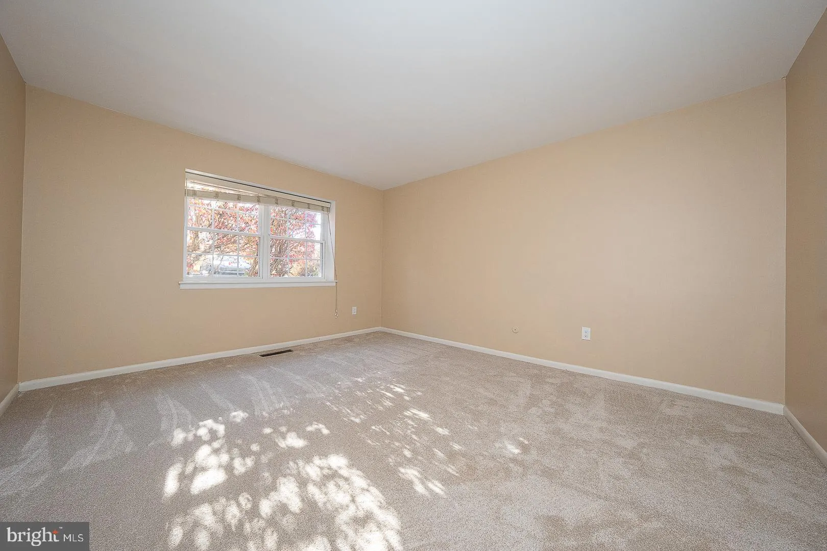 Wayne, Pennsylvania 19087, United States, 1 Bedroom Bedrooms, ,1 BathroomBathrooms,Residential,Pending,31034