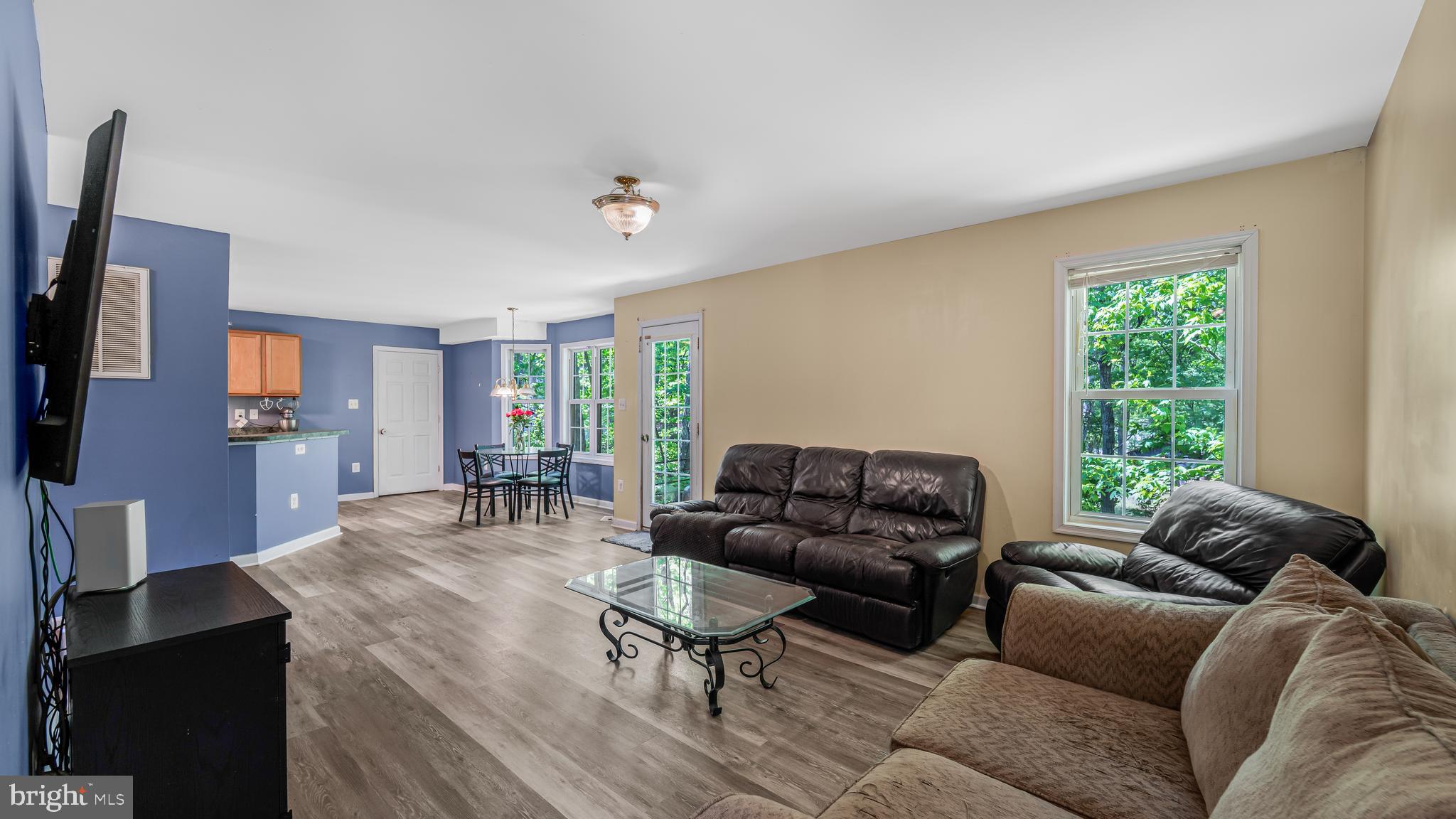 LAKE WILDERNESS - Residential