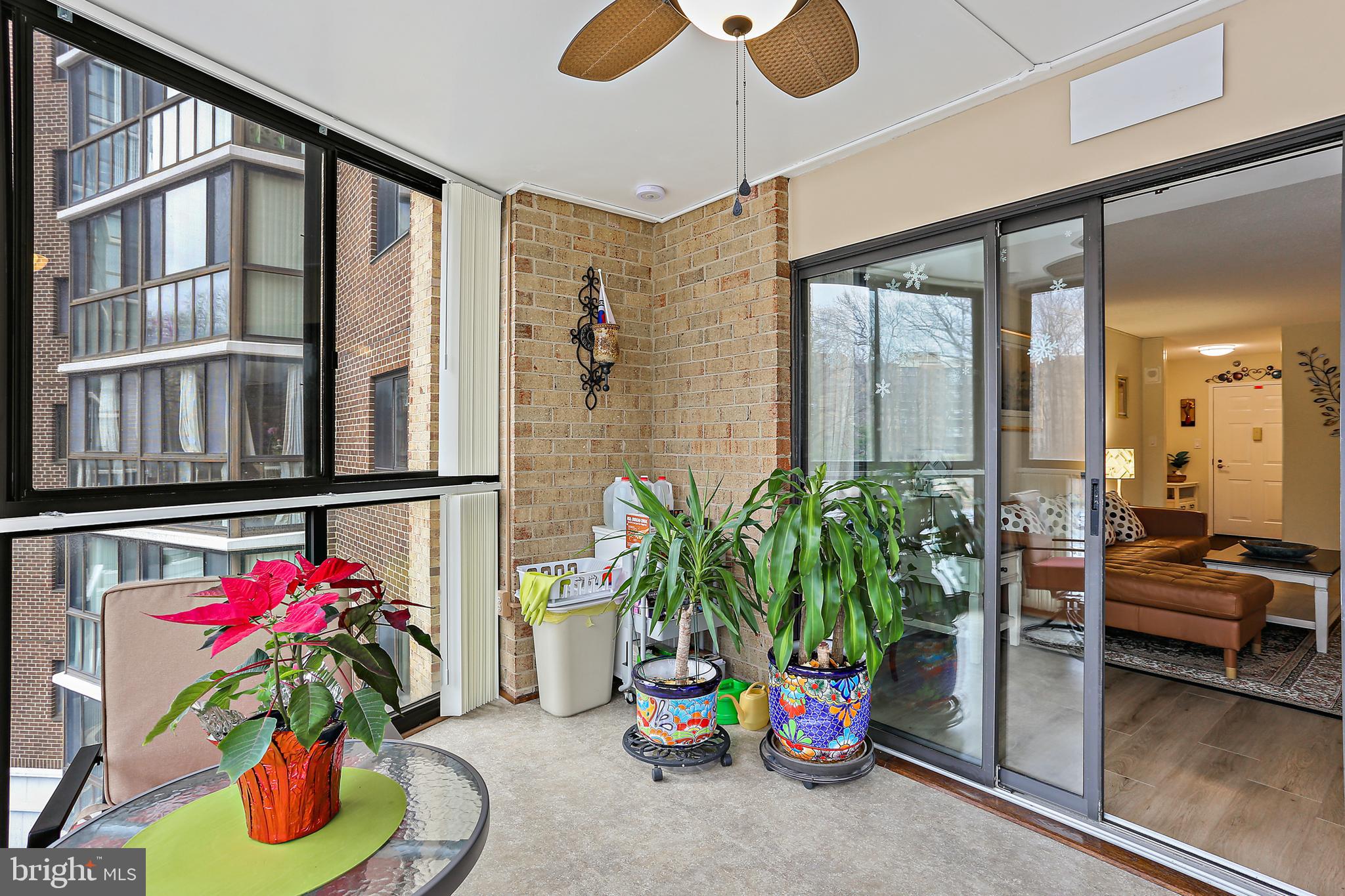 GREENS AT LEISURE WORLD - Residential