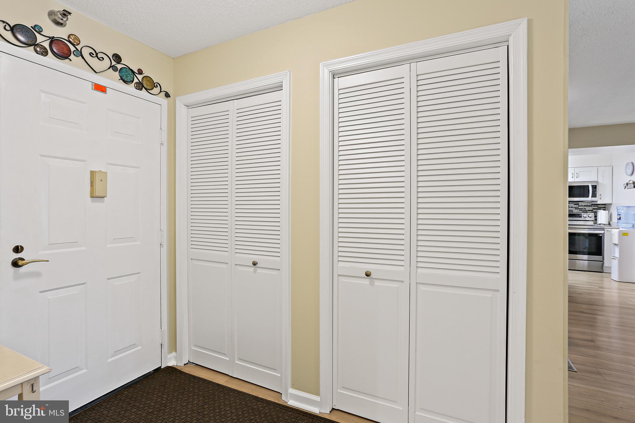 GREENS AT LEISURE WORLD - Residential