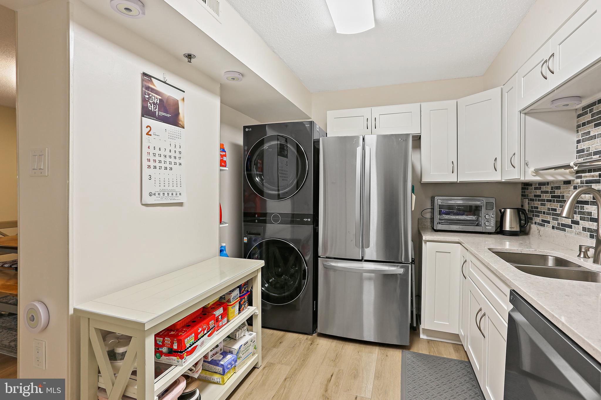 GREENS AT LEISURE WORLD - Residential