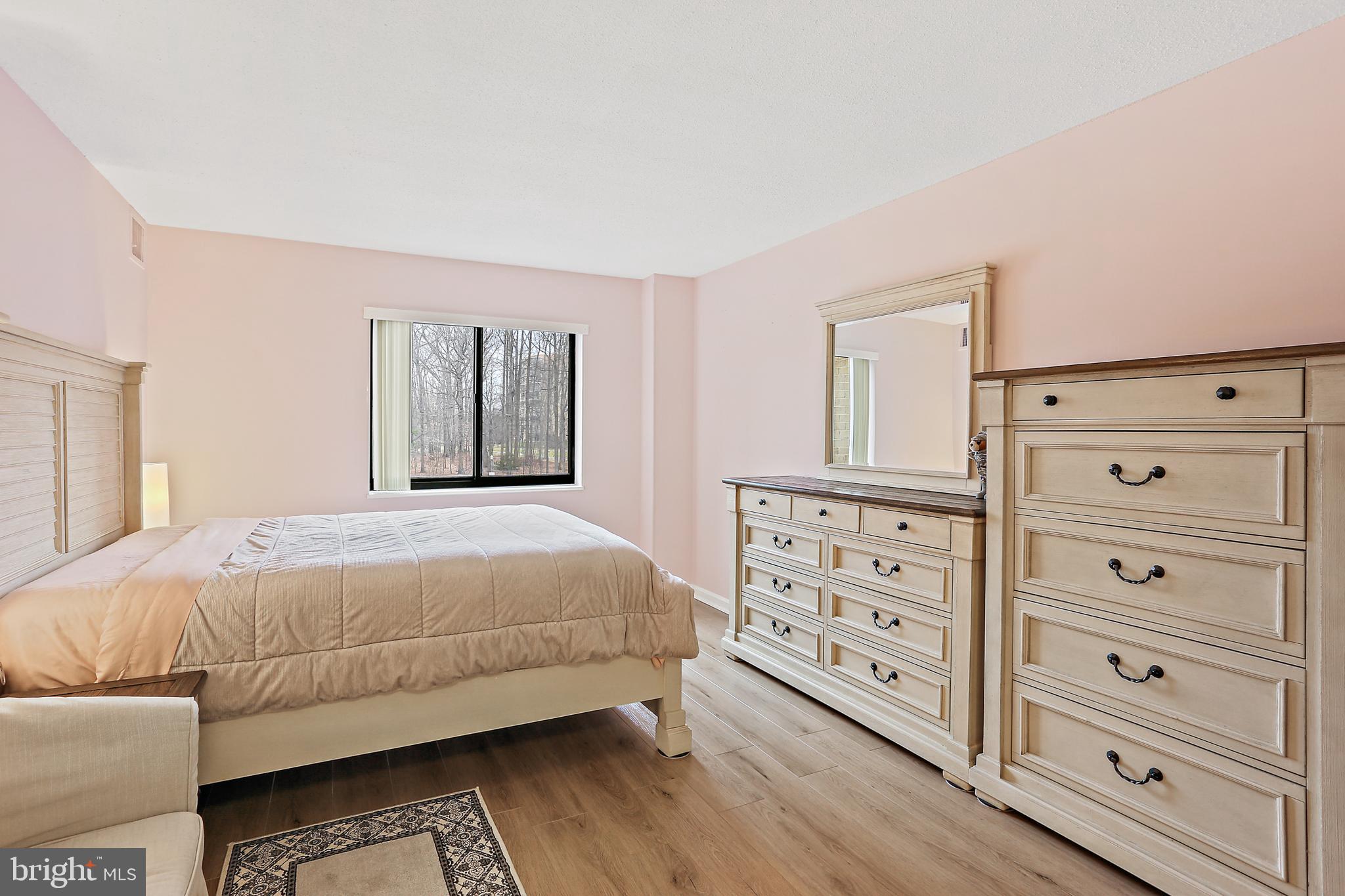 GREENS AT LEISURE WORLD - Residential