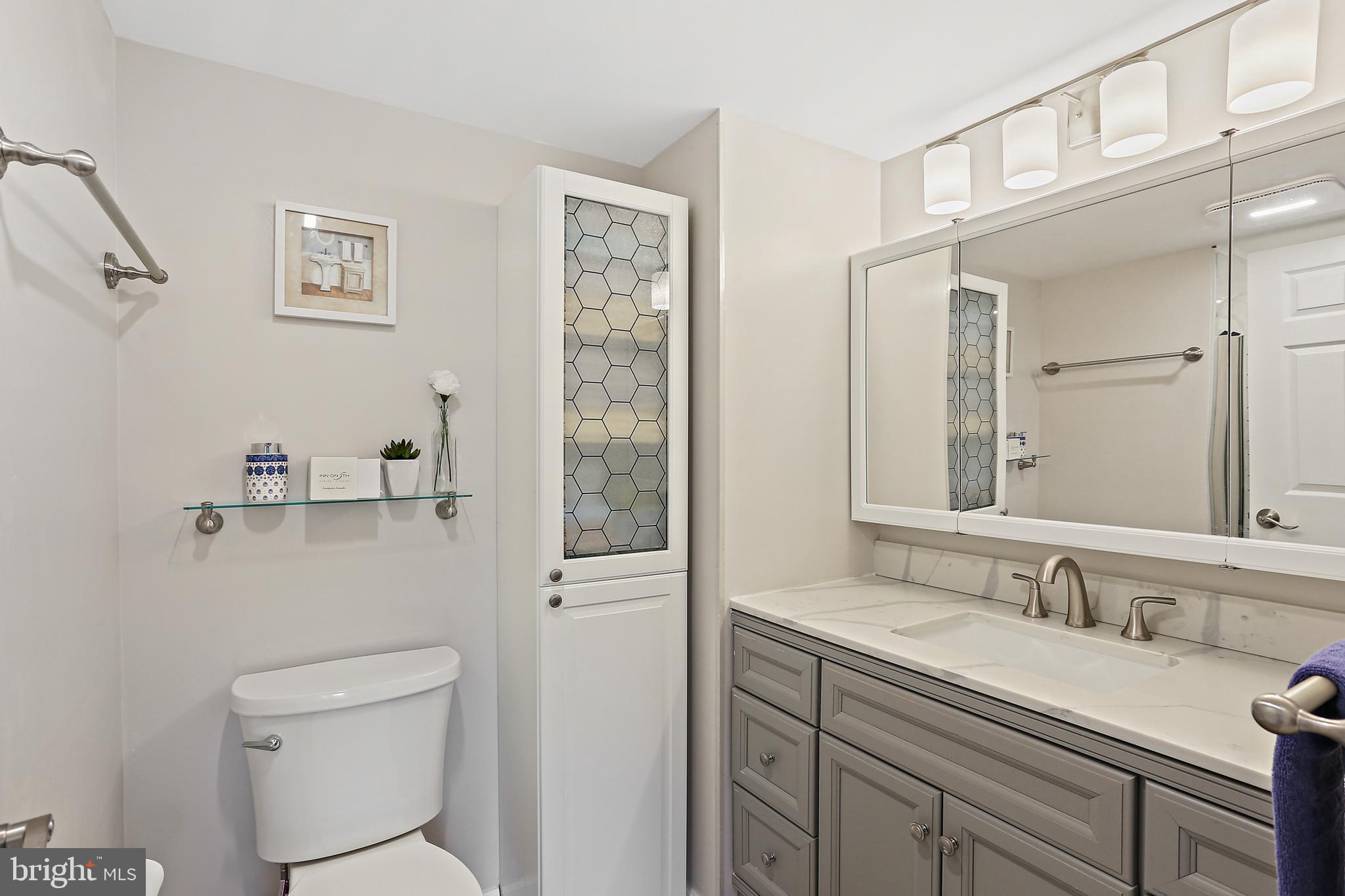 GREENS AT LEISURE WORLD - Residential