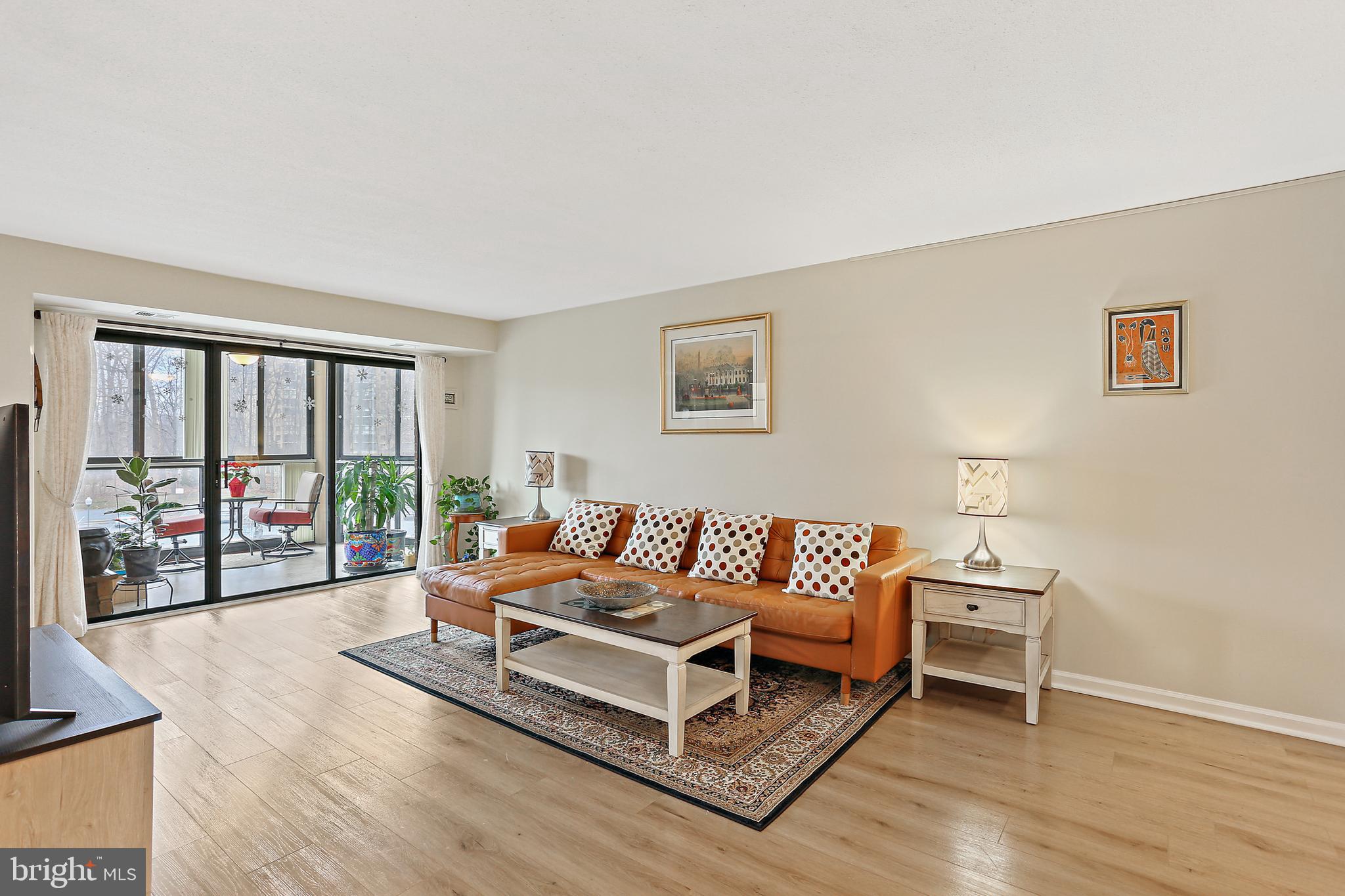 GREENS AT LEISURE WORLD - Residential