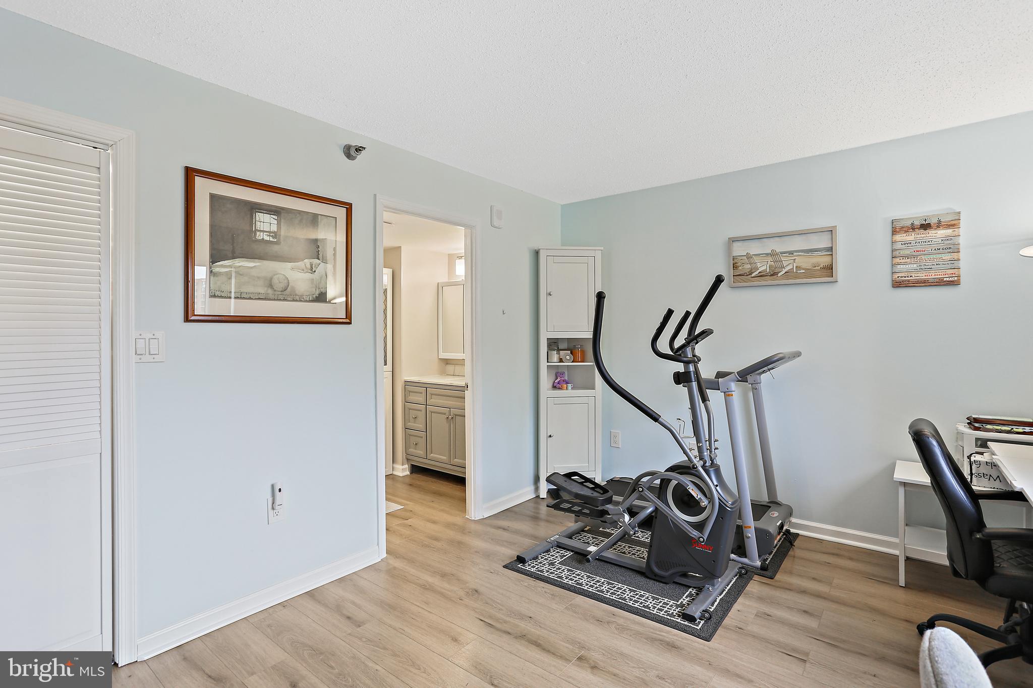 GREENS AT LEISURE WORLD - Residential