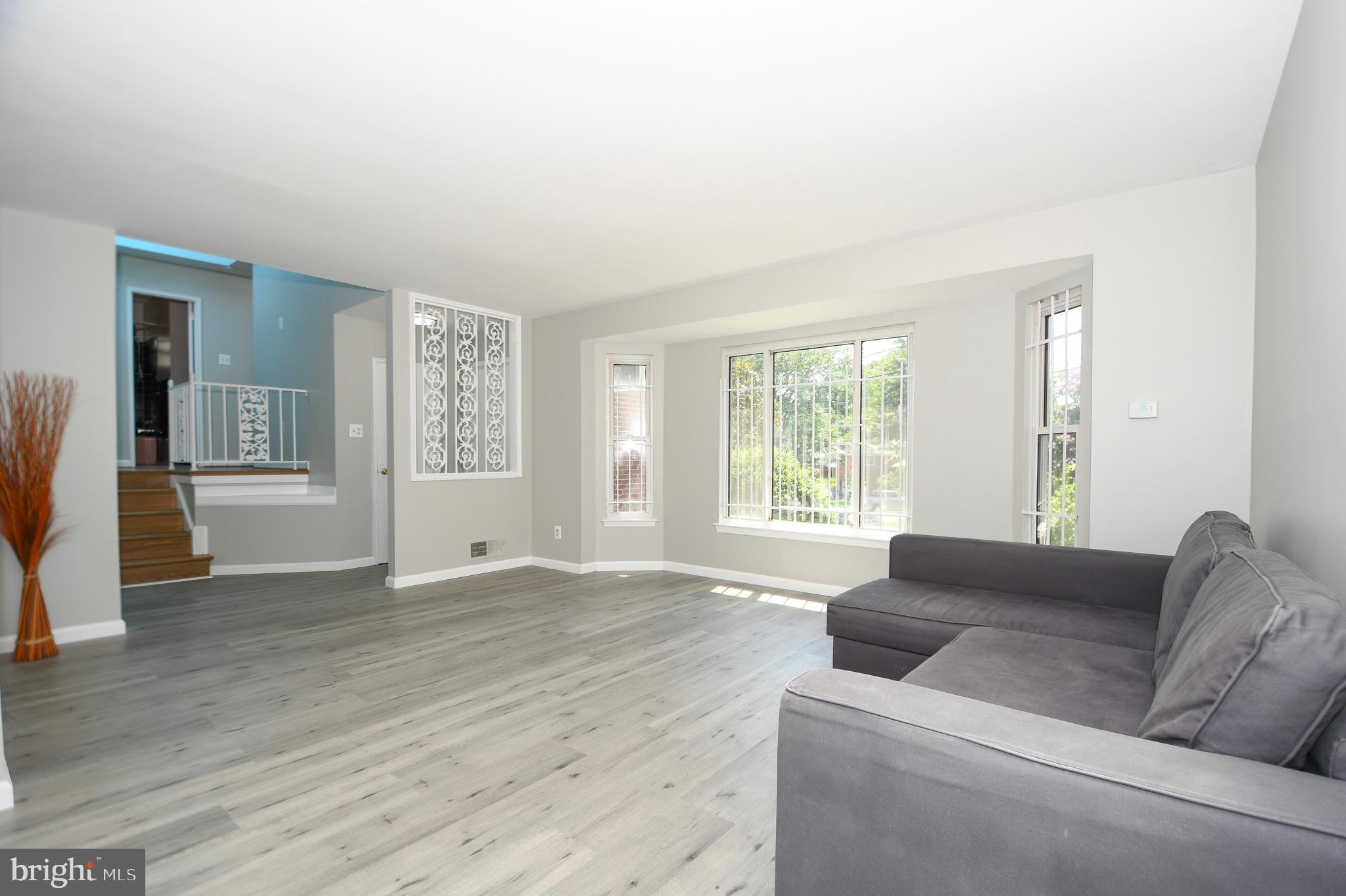 GLENVIEW - Residential