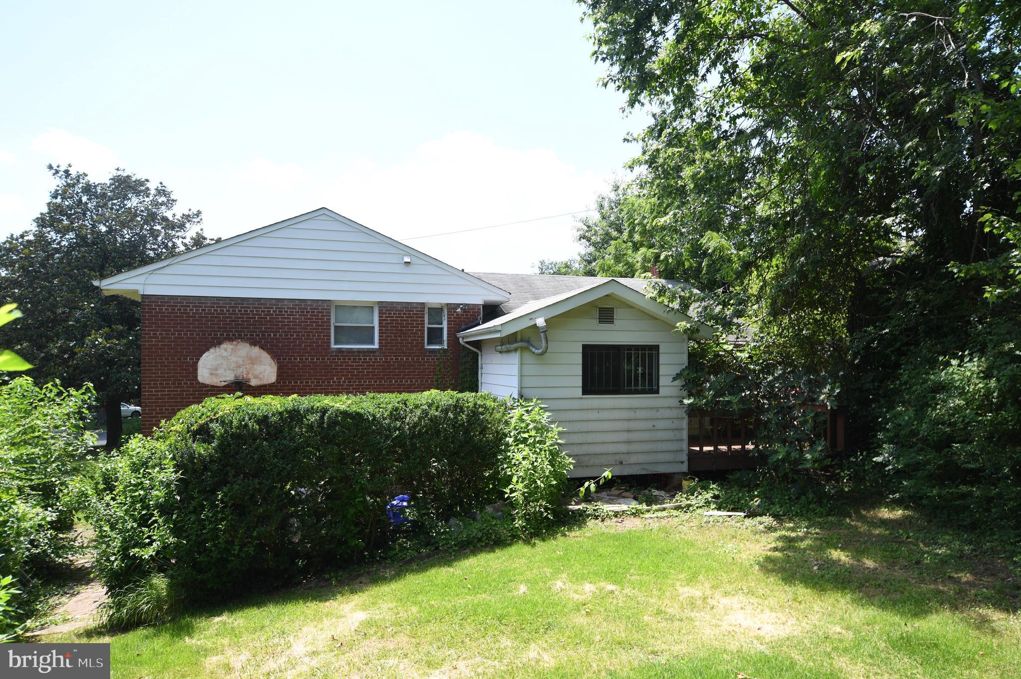 GLENVIEW - Residential